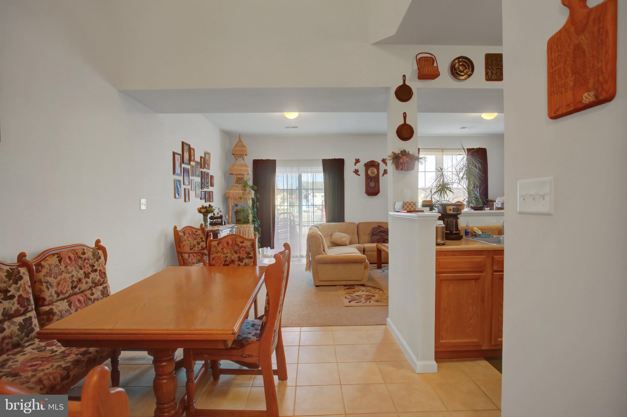 NICHOLSON SQUARE - Residential