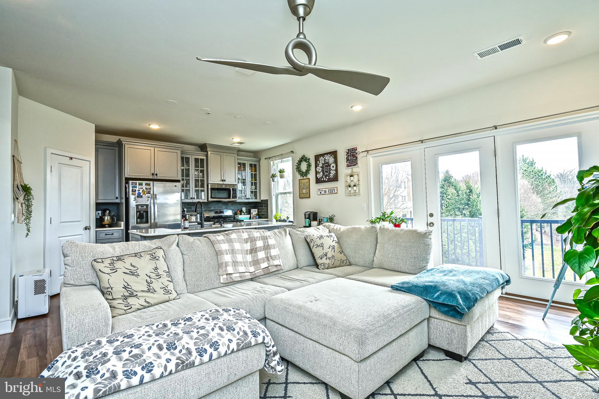 STONE MILL - Residential Lease