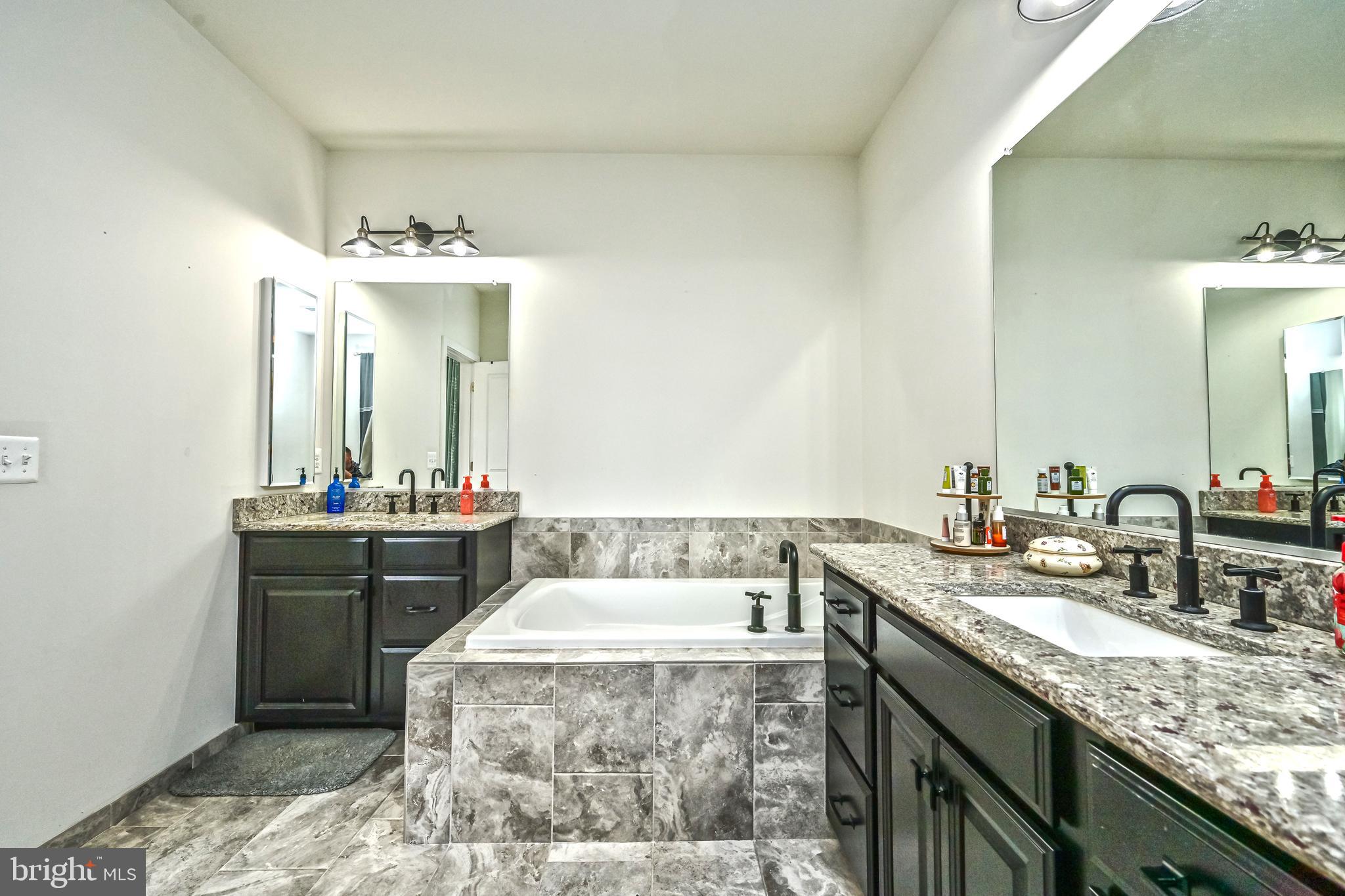 STONE MILL - Residential Lease