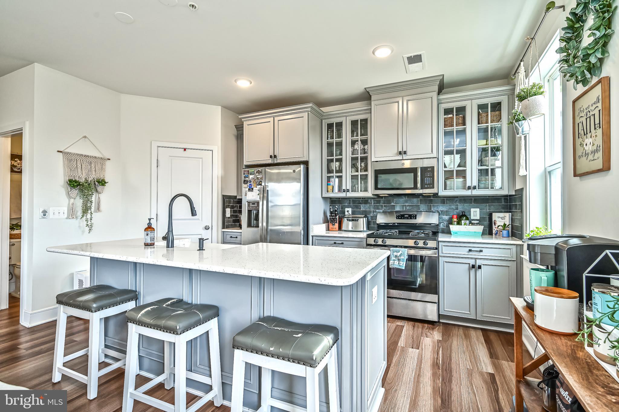 STONE MILL - Residential Lease