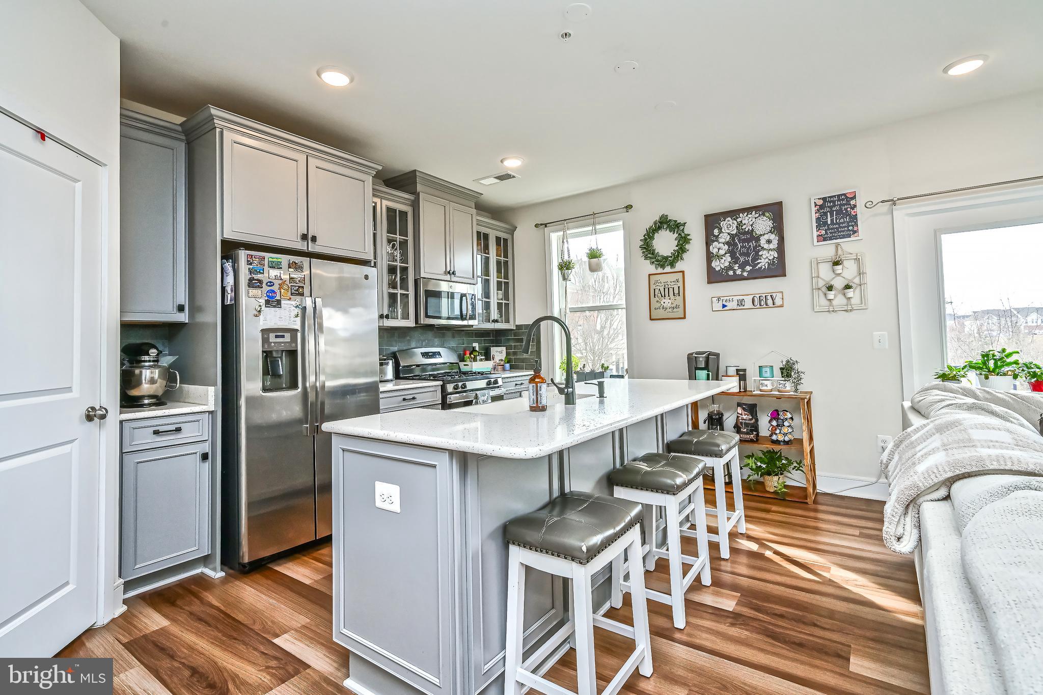 STONE MILL - Residential Lease