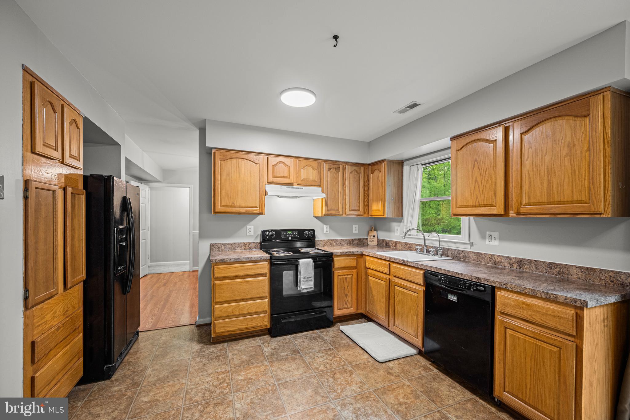 FRANKLIN MANOR - Residential