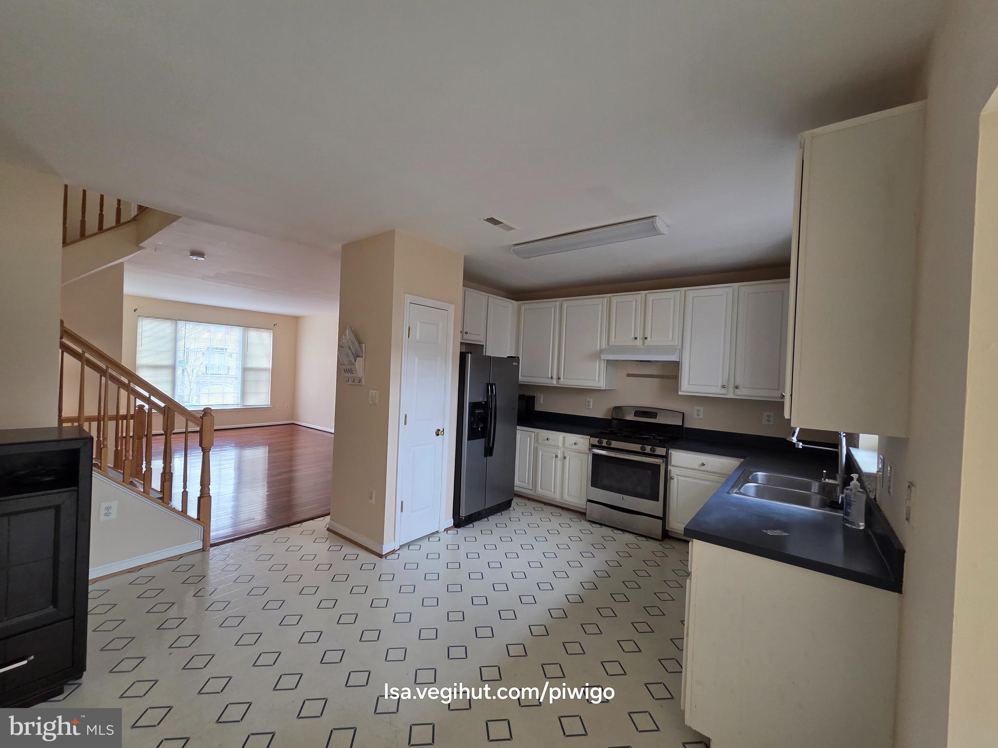 42856 GOLF VIEW DRIVE