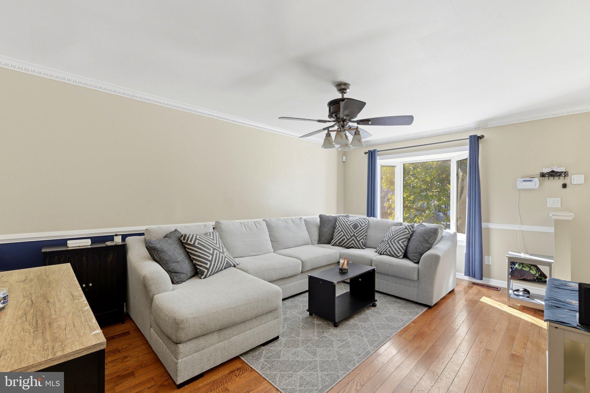 543 BRIGHTON PLACE