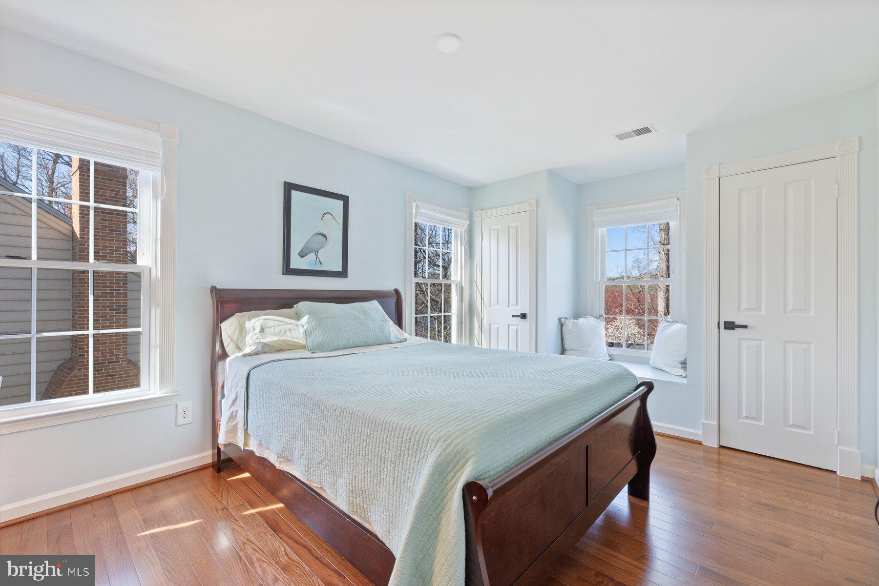 POTOMAC LAKES - Residential