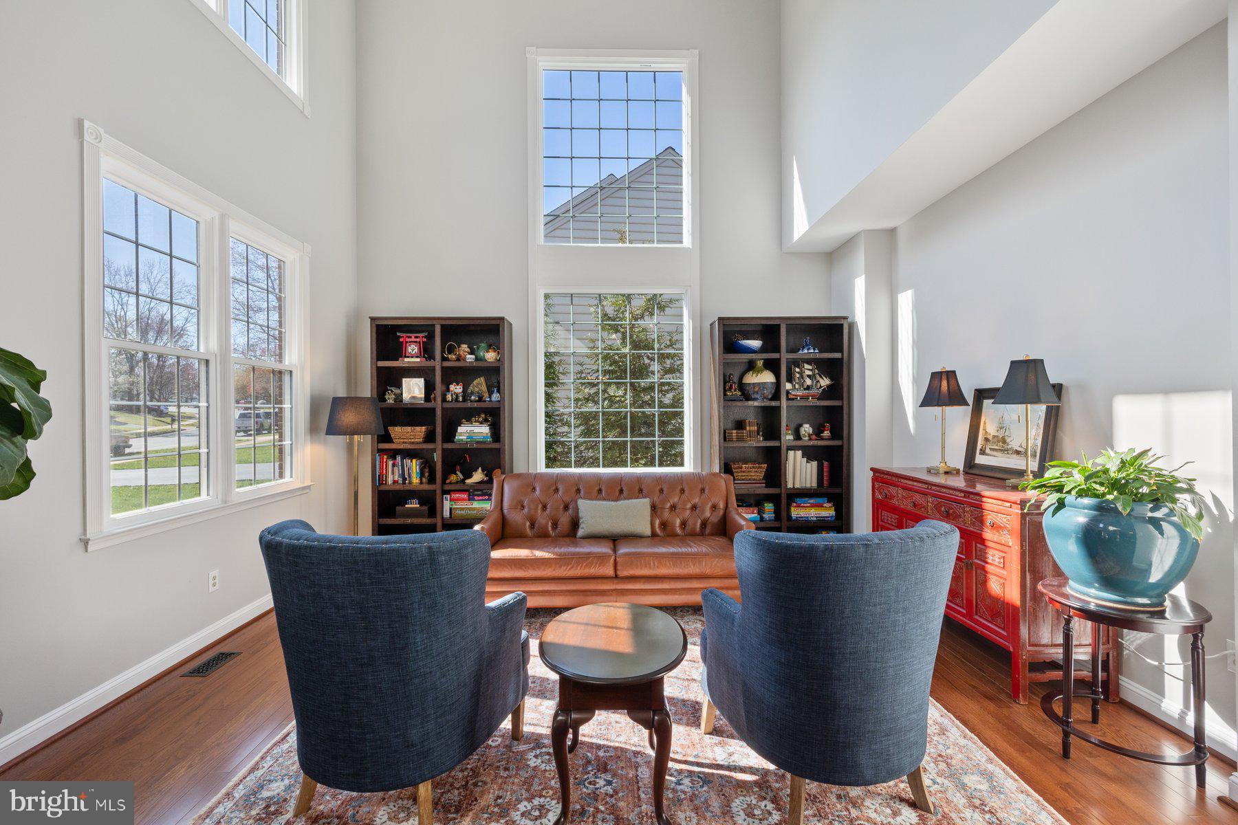 POTOMAC LAKES - Residential