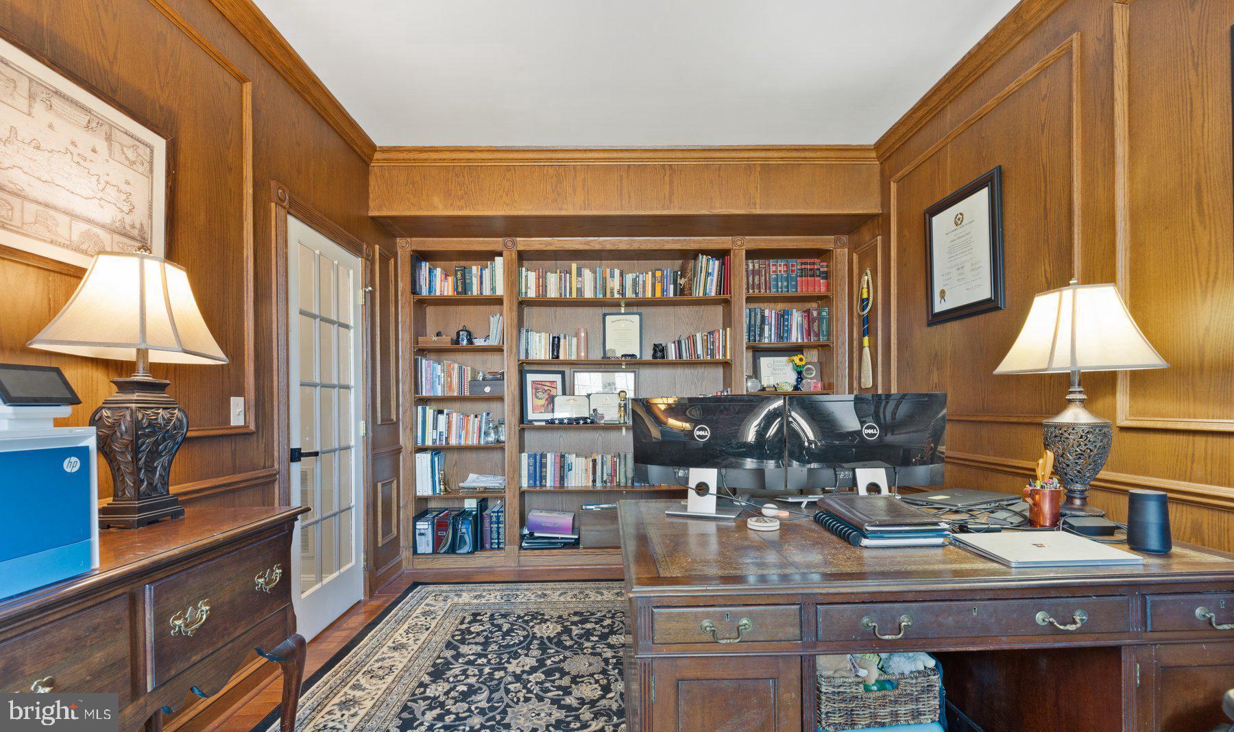 POTOMAC LAKES - Residential