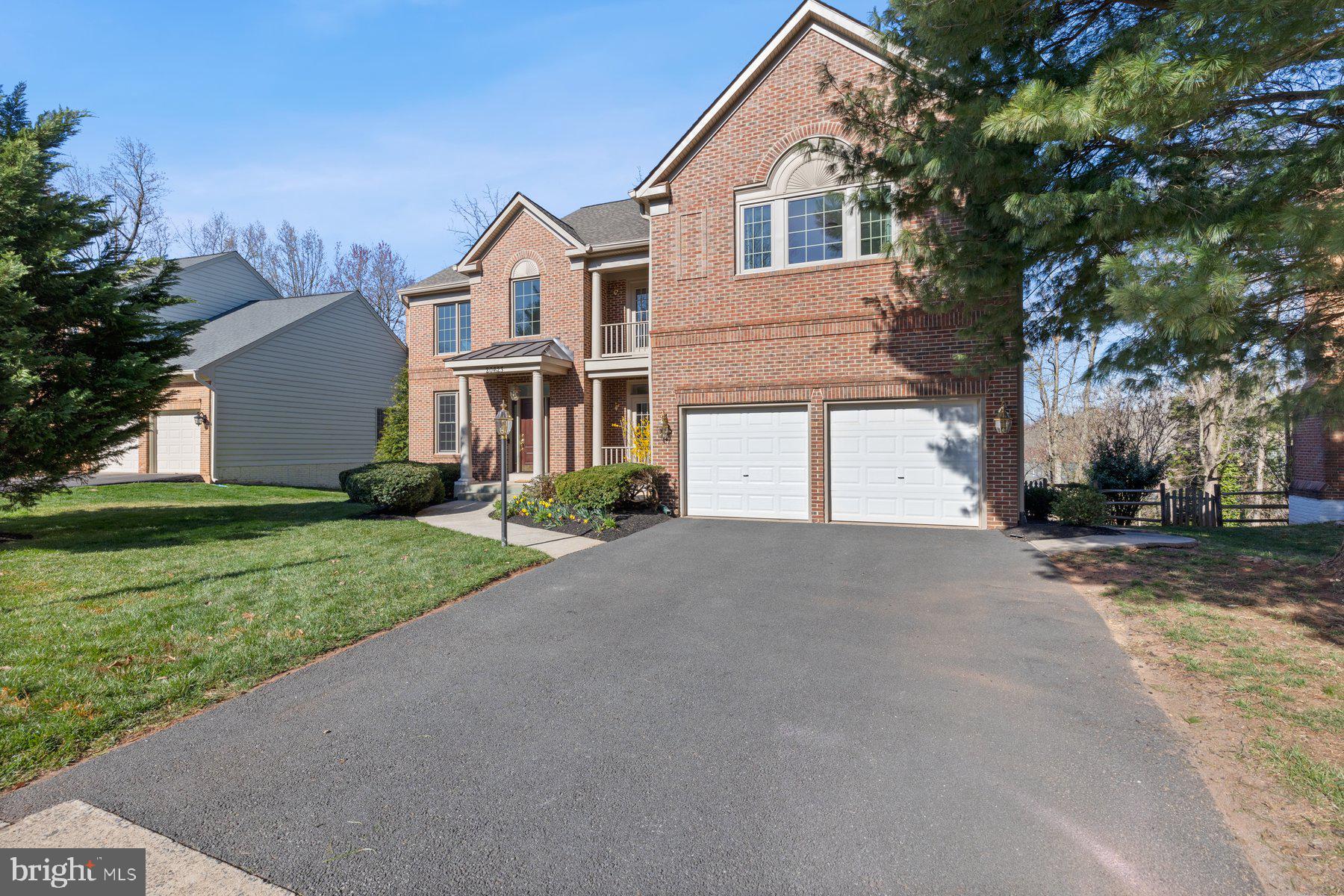 POTOMAC LAKES - Residential