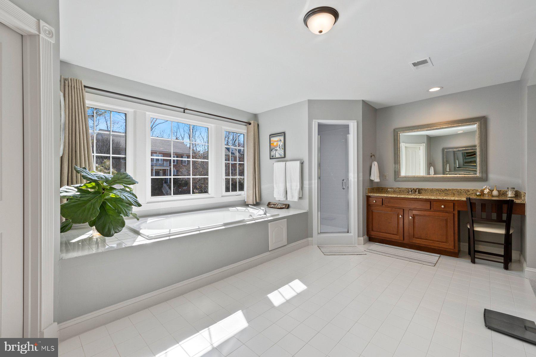 POTOMAC LAKES - Residential