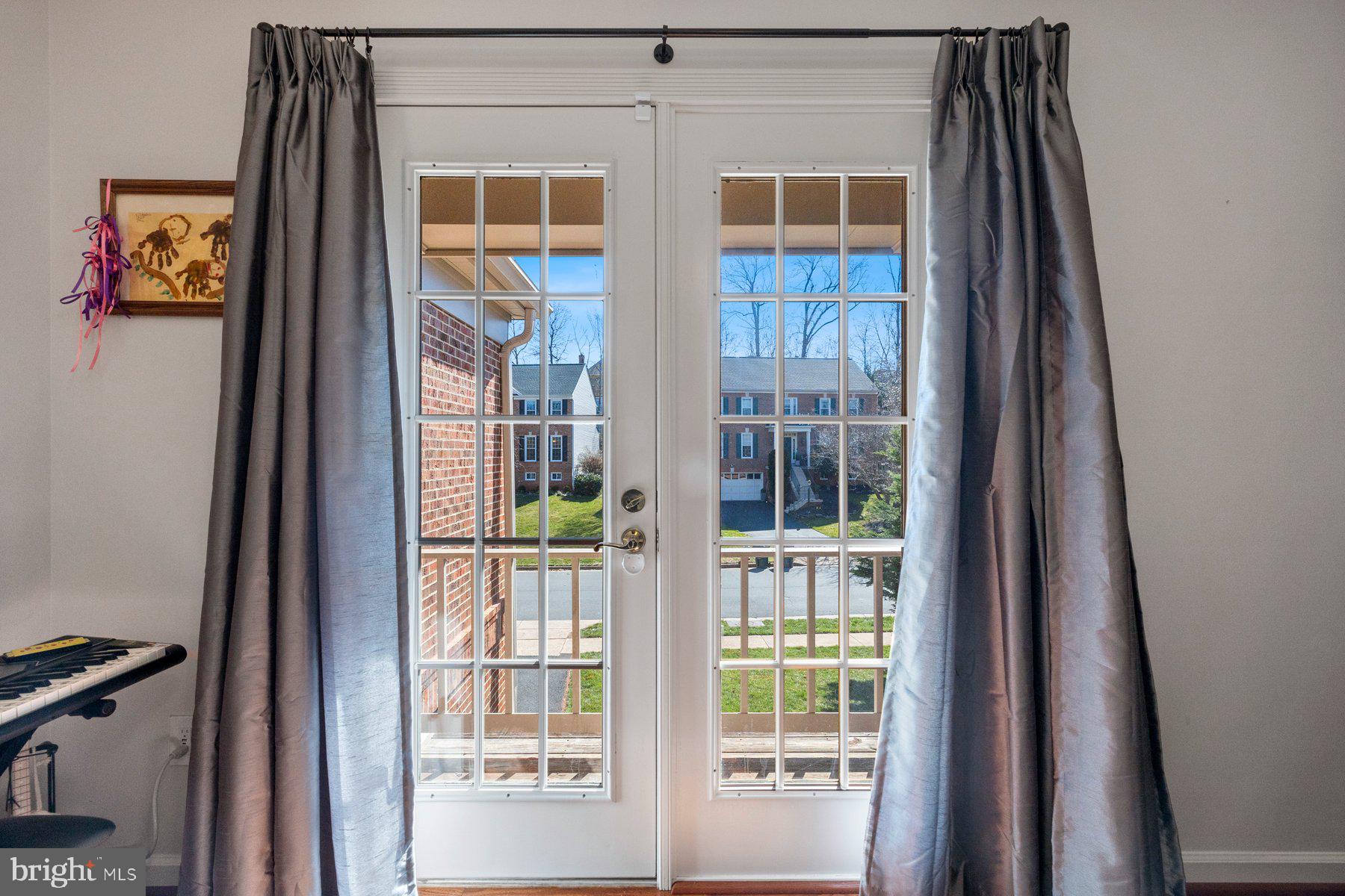 POTOMAC LAKES - Residential