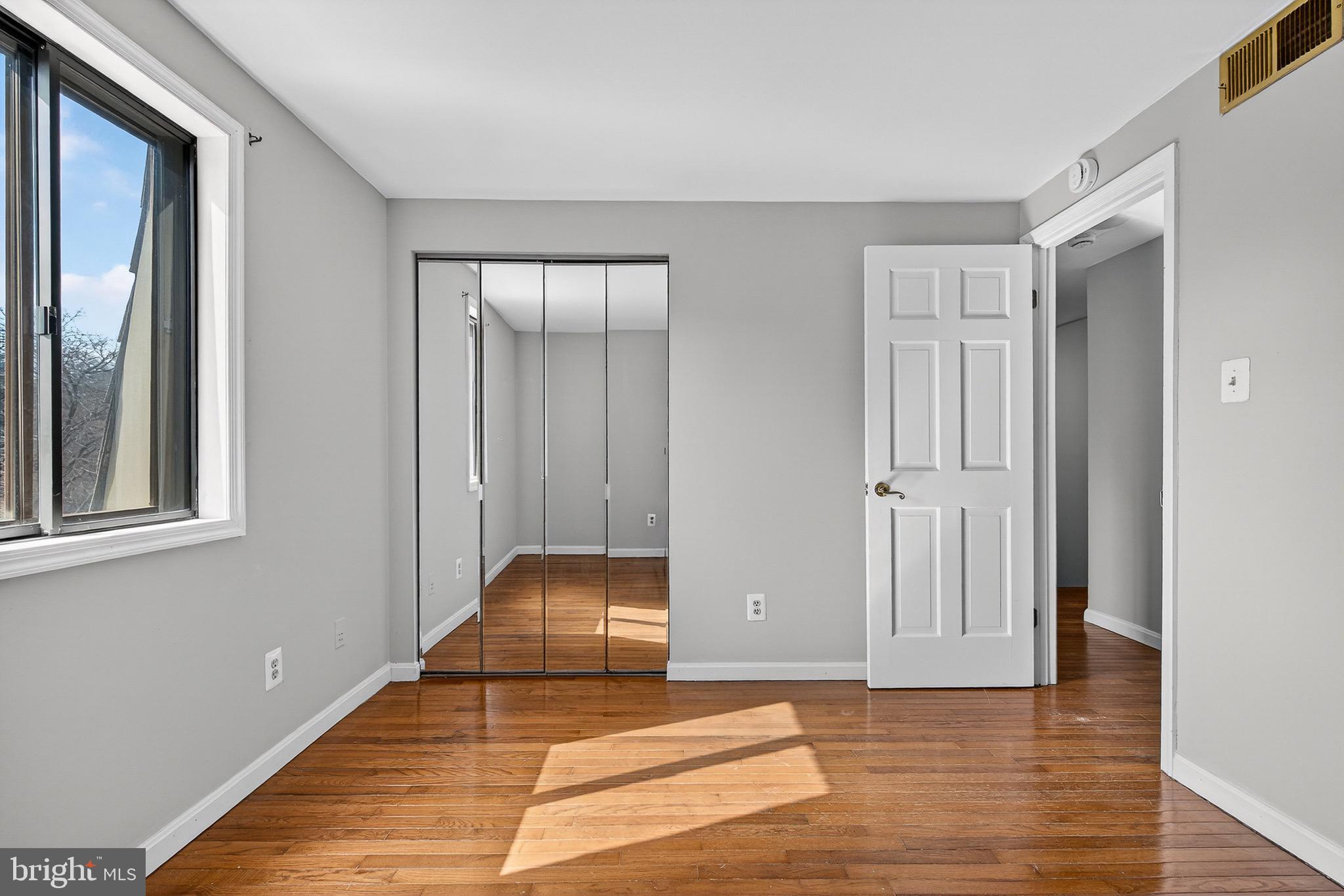 STEDWICK TOWNHOUSES - Residential