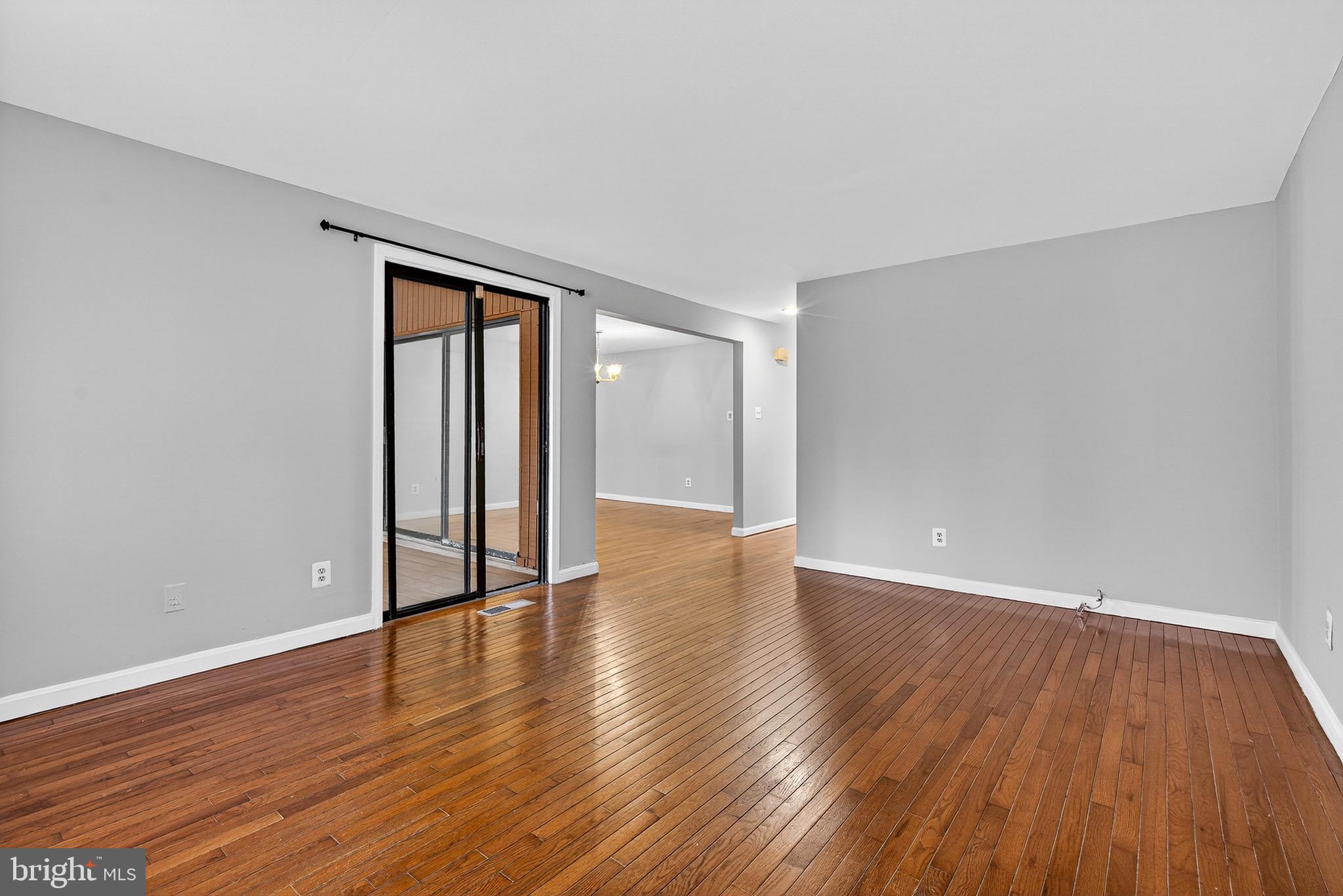 STEDWICK TOWNHOUSES - Residential