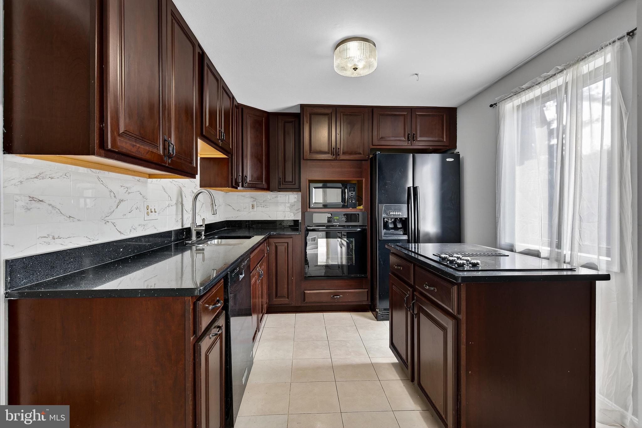 STEDWICK TOWNHOUSES - Residential