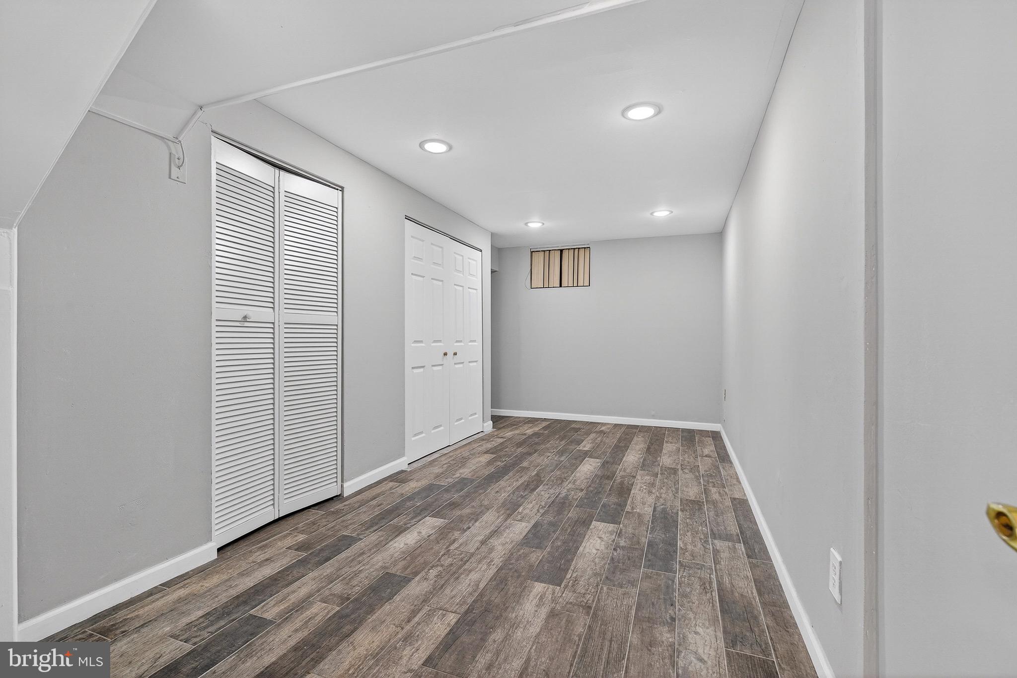 STEDWICK TOWNHOUSES - Residential