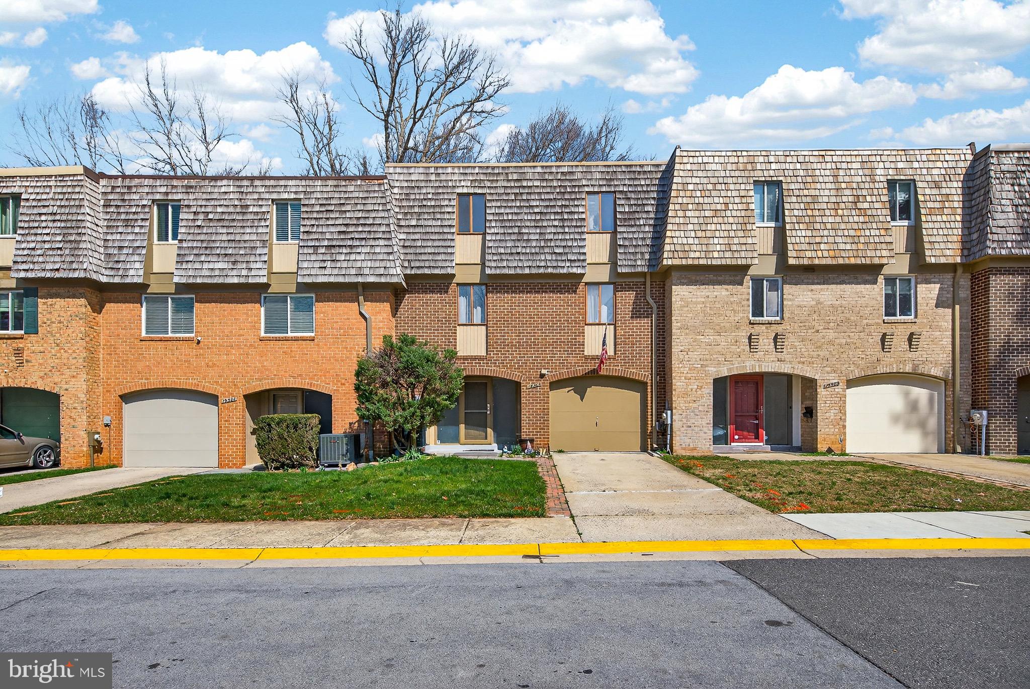 STEDWICK TOWNHOUSES - Residential