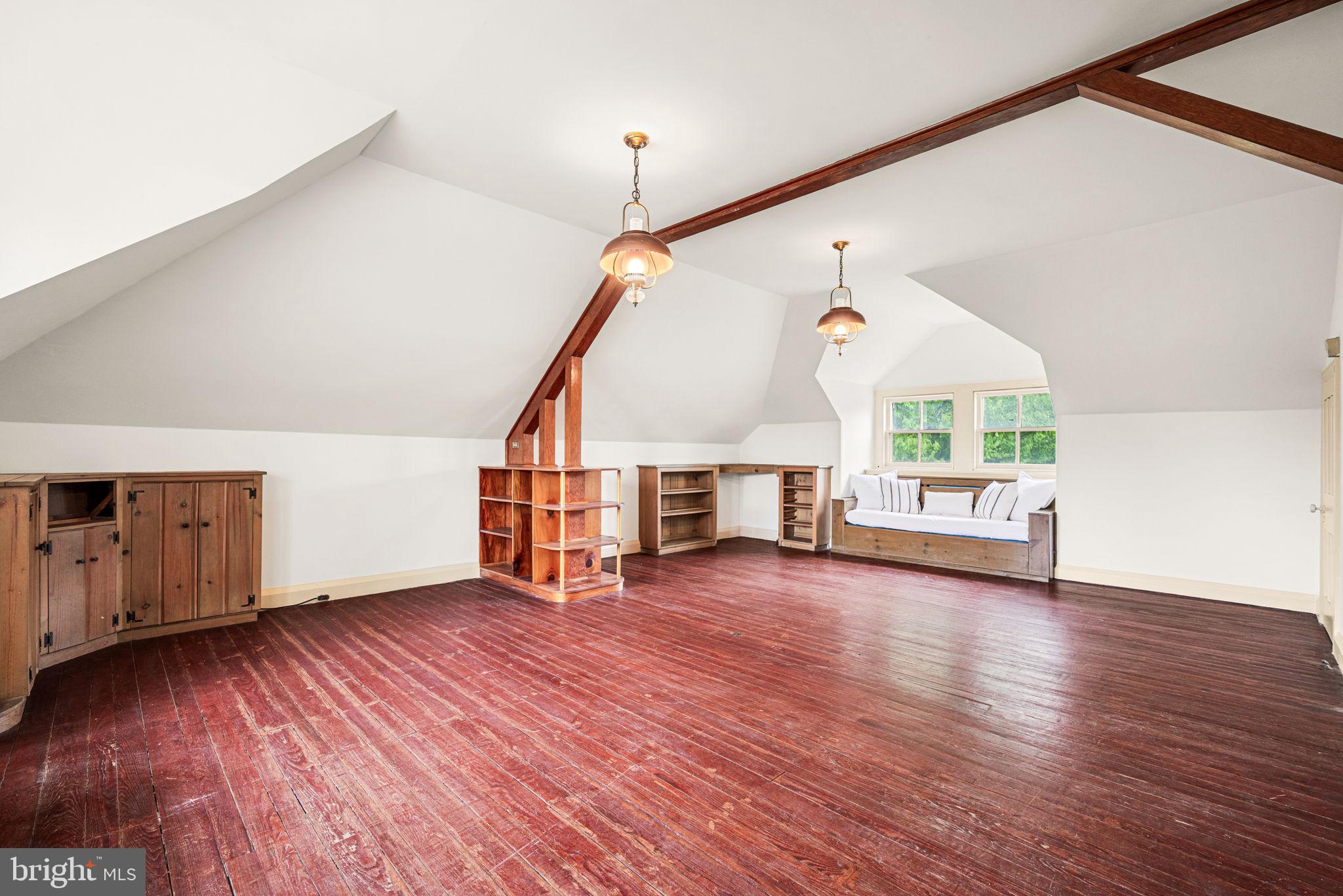 MT AIRY - Residential