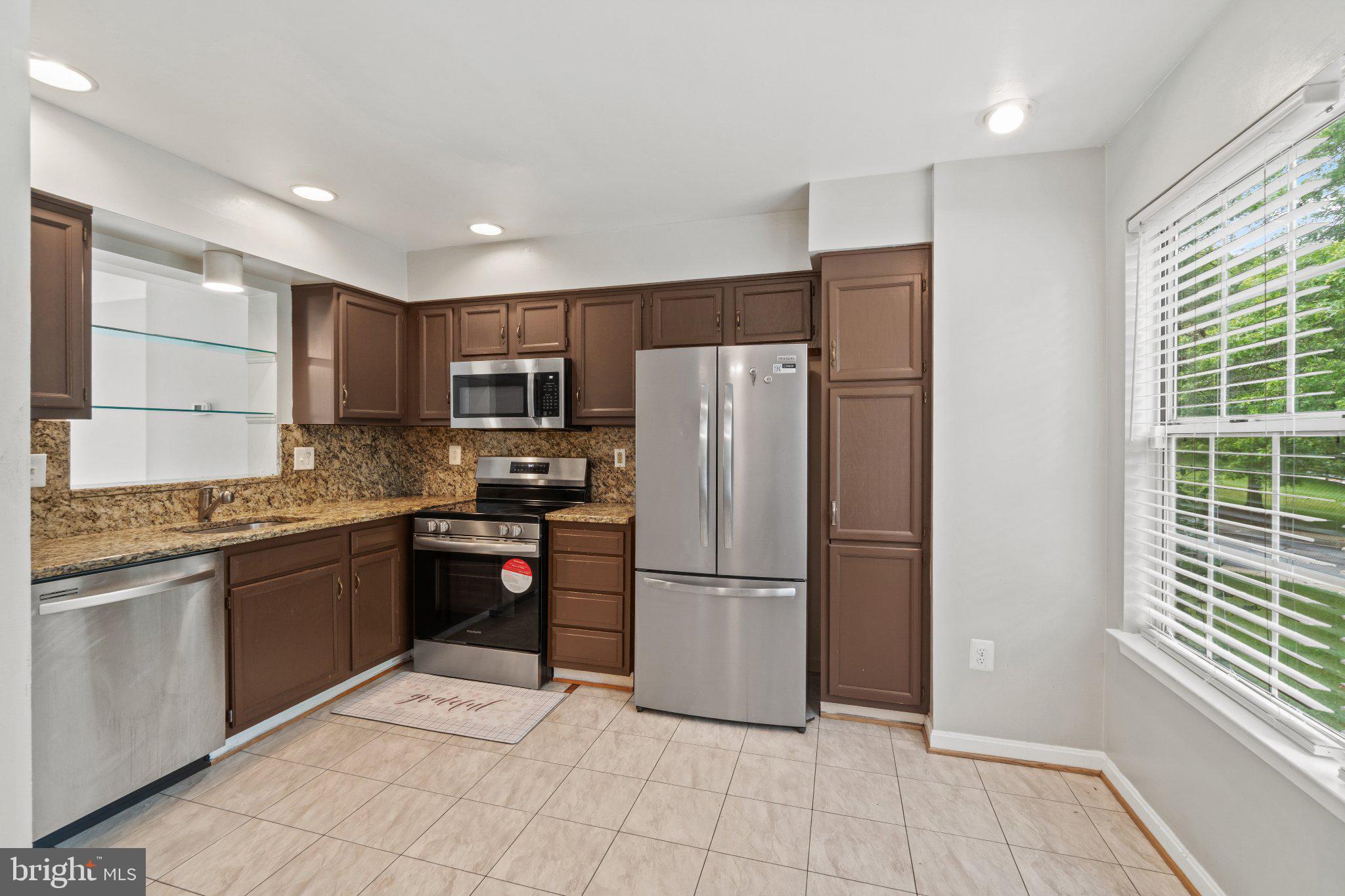 8604 JOHN ELLICOTT COURT 1