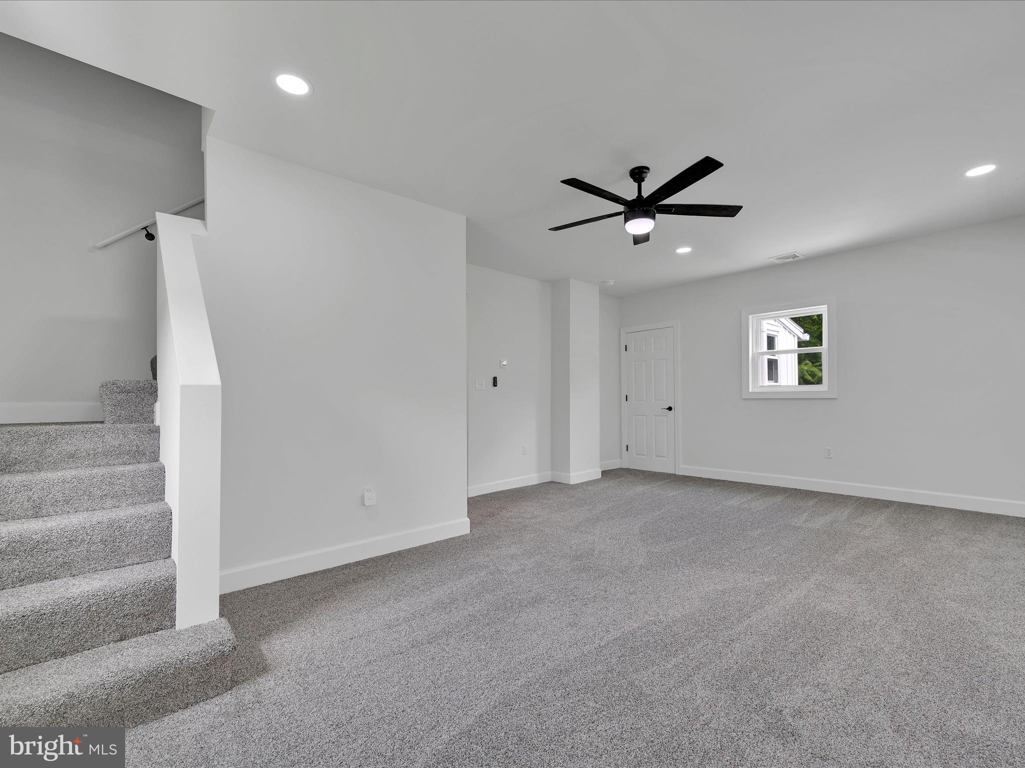 35 GRACY ROAD