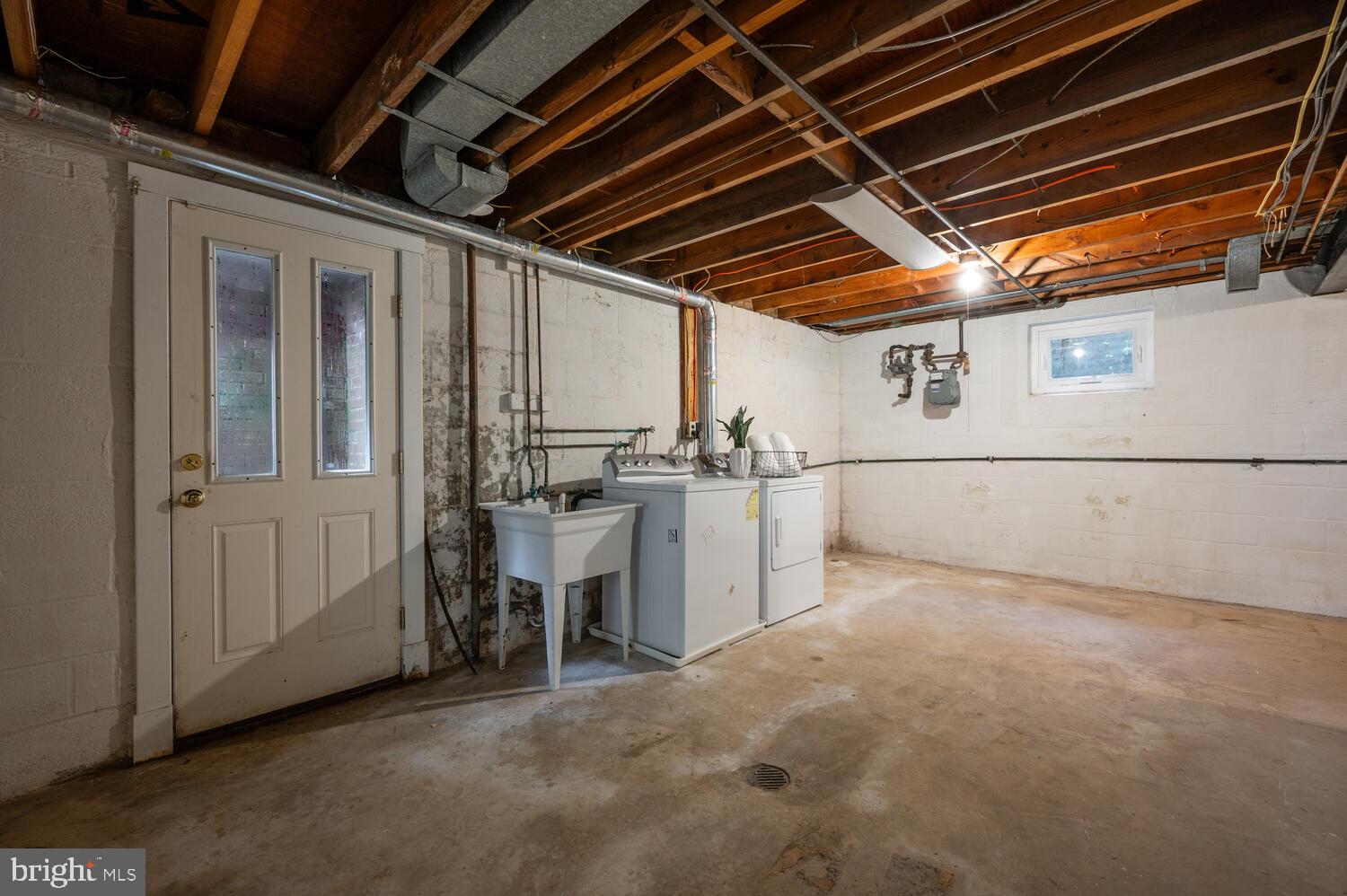 SUMNER - Residential