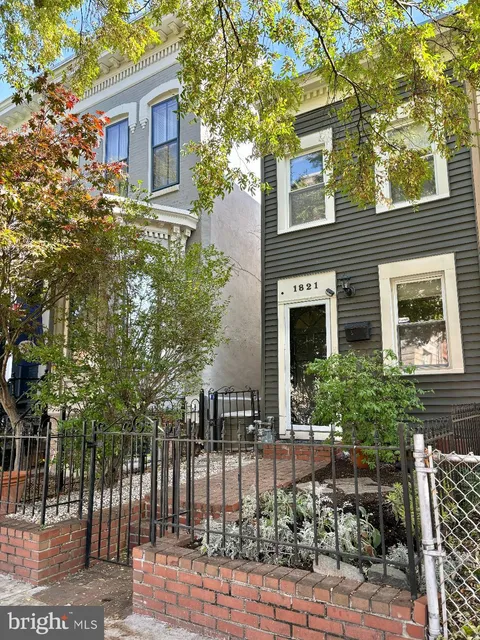 1821 NW 12th St NW, Washington, DC 20009 - MLS#: DCDC2168636