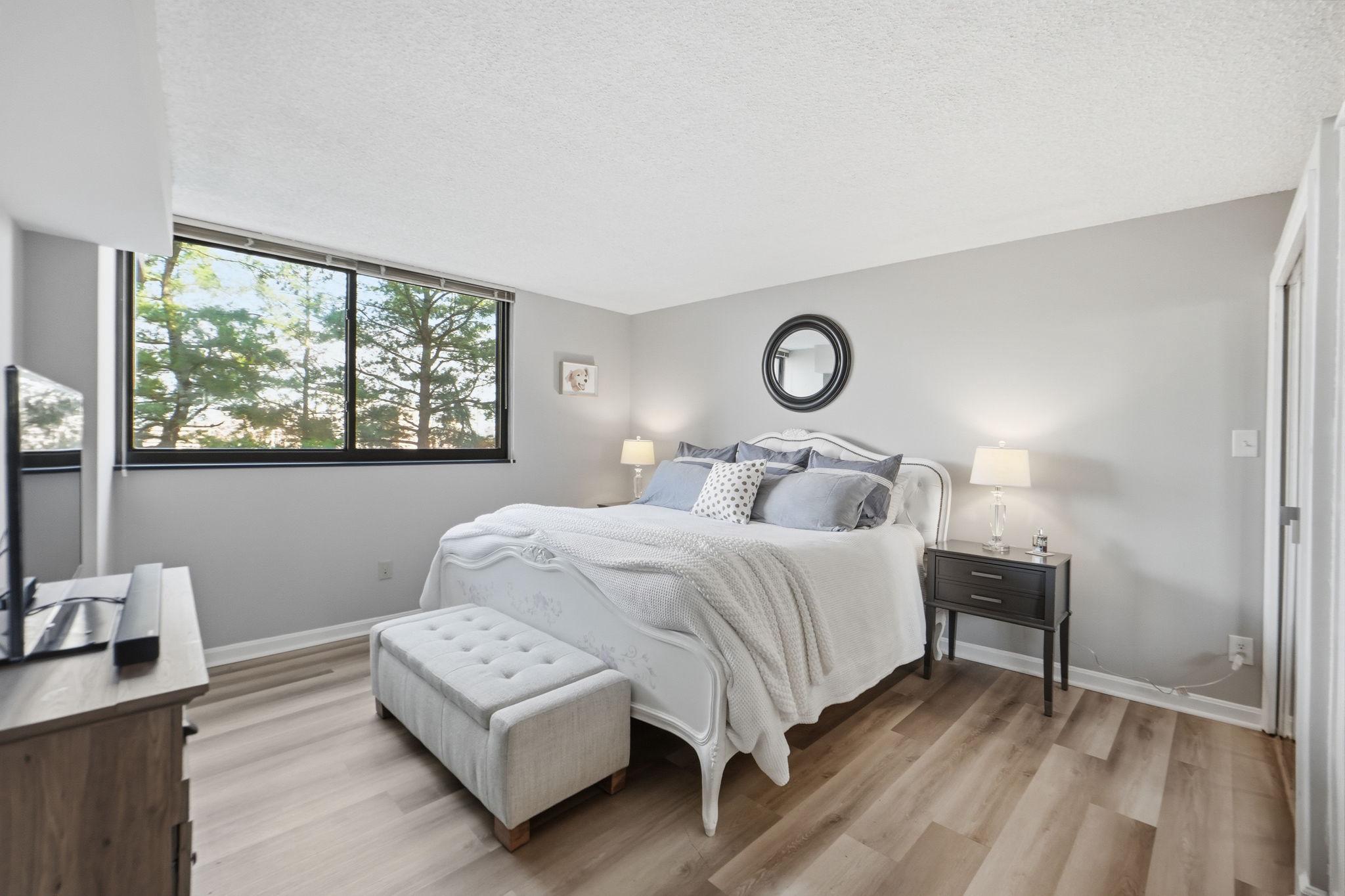 1101 S ARLINGTON RIDGE 305