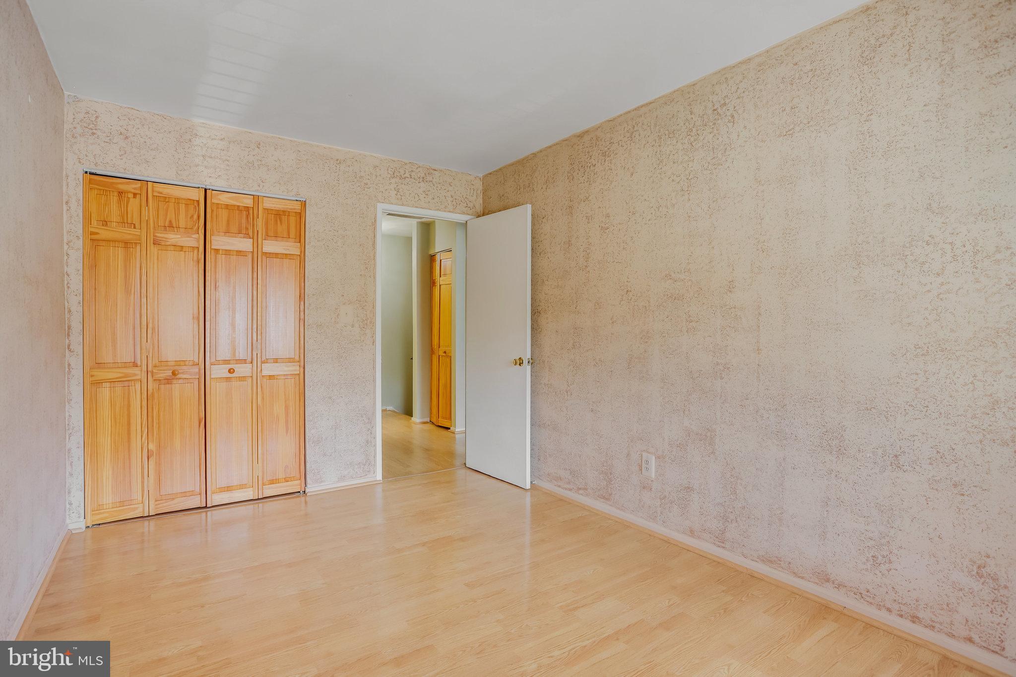 CLUBSIDE - Residential Lease