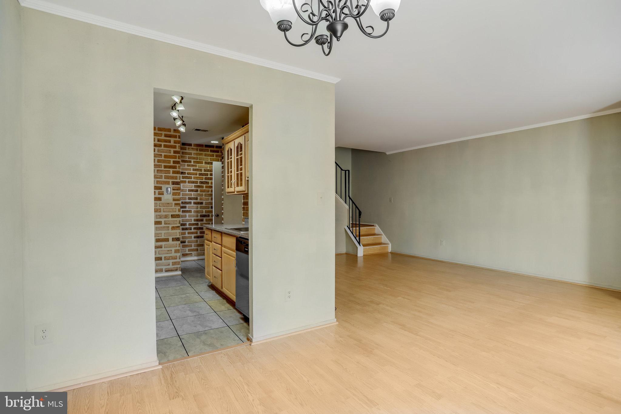 CLUBSIDE - Residential Lease