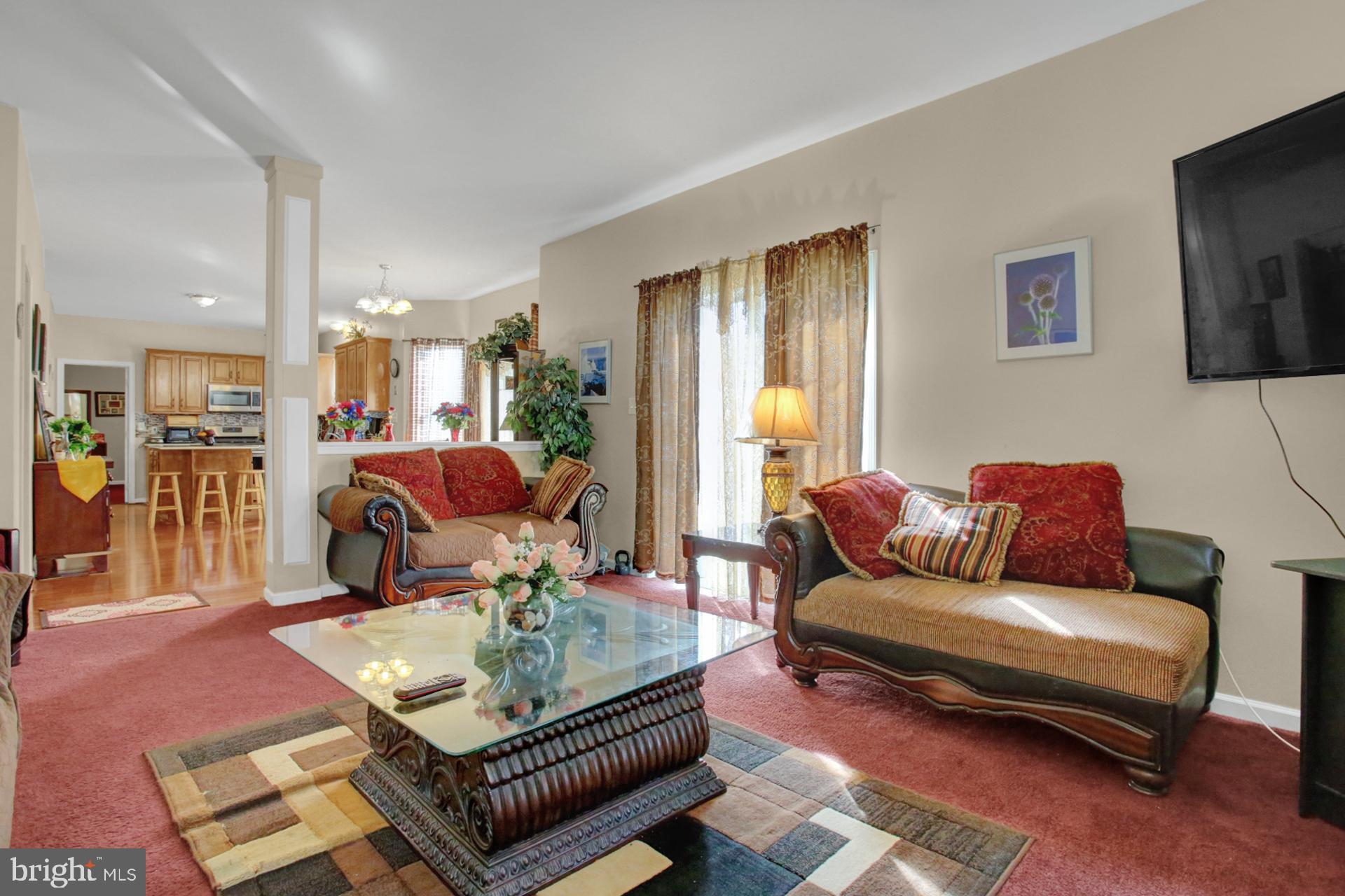 COUNTRY CLUB RUN - Residential