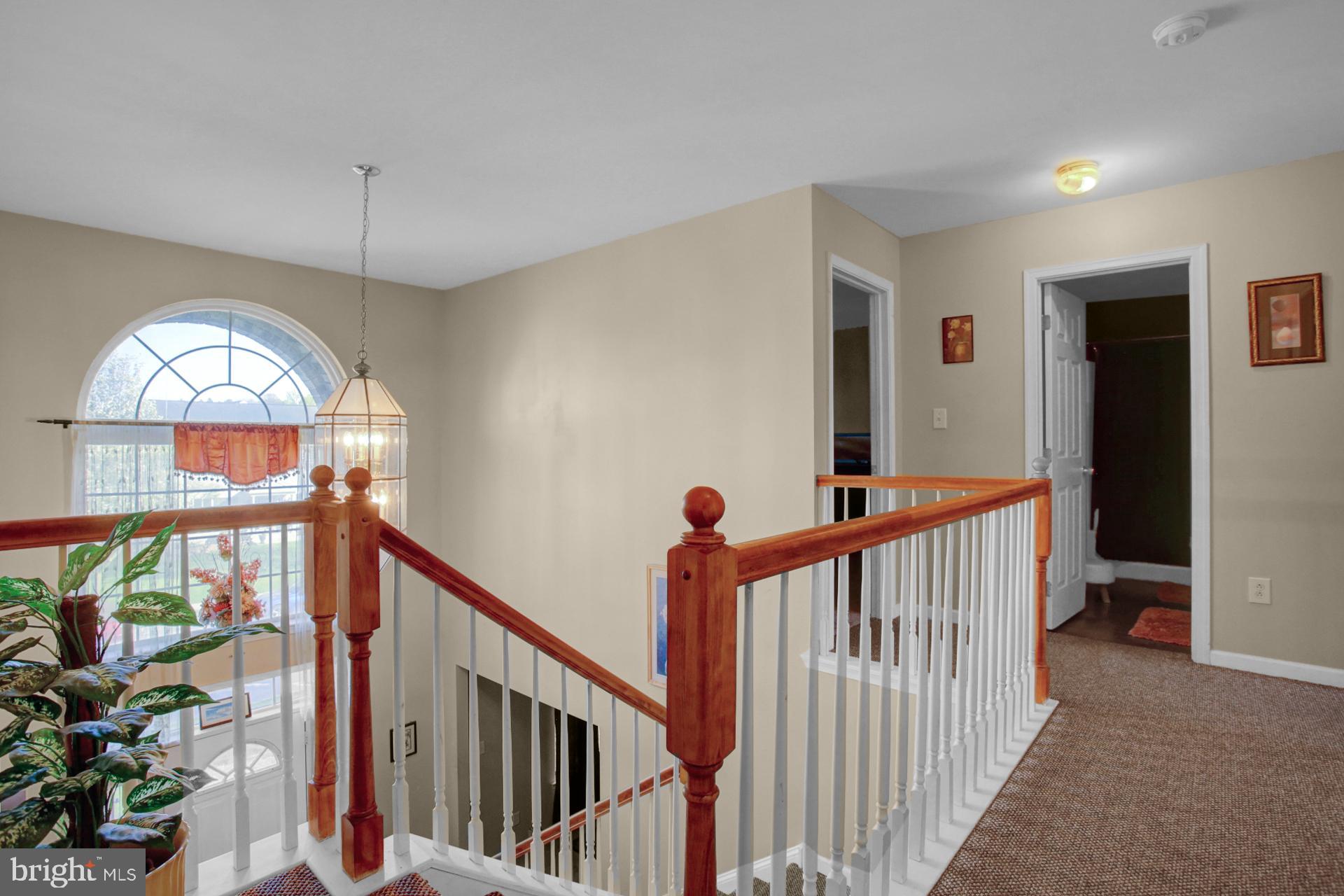 COUNTRY CLUB RUN - Residential