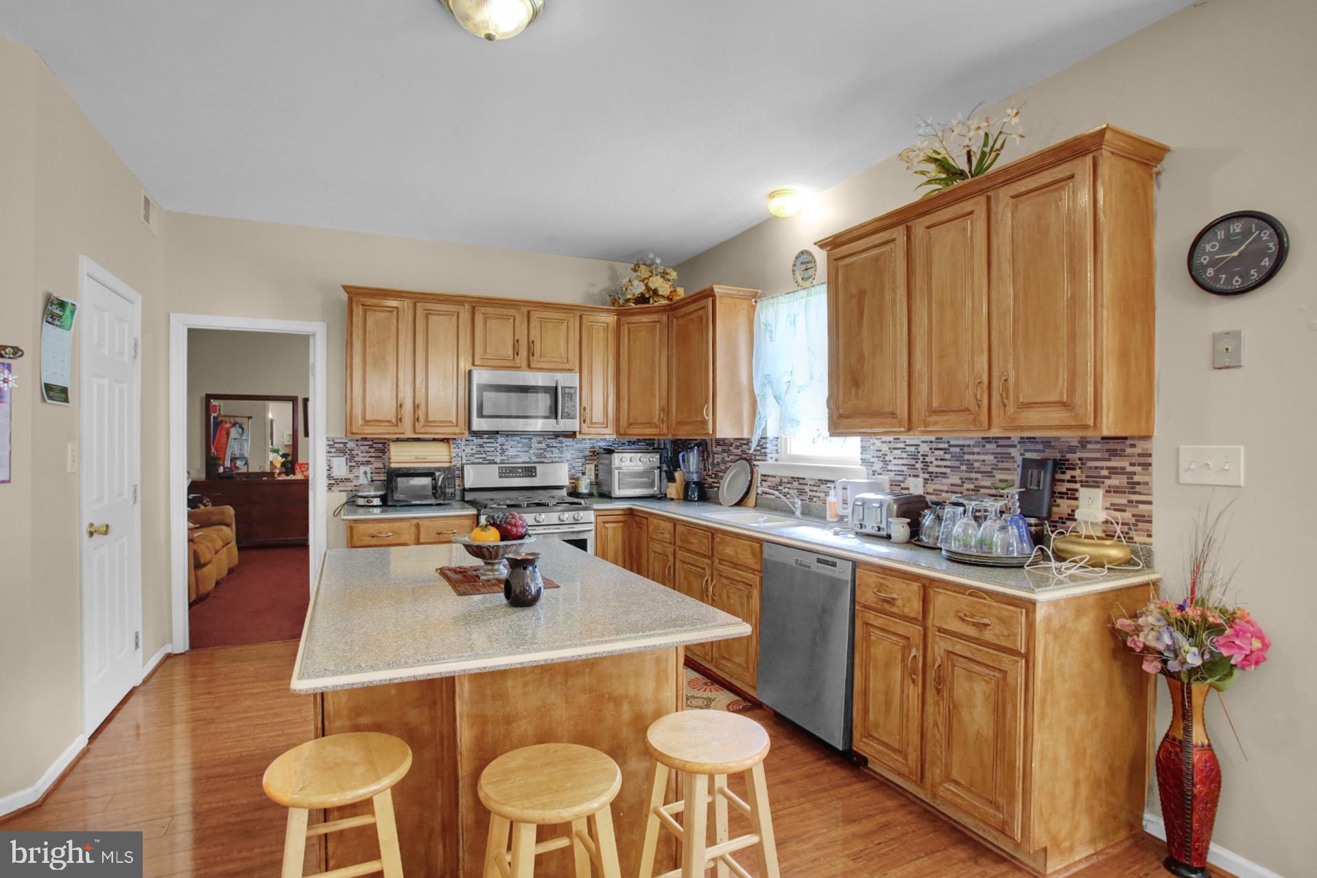 COUNTRY CLUB RUN - Residential