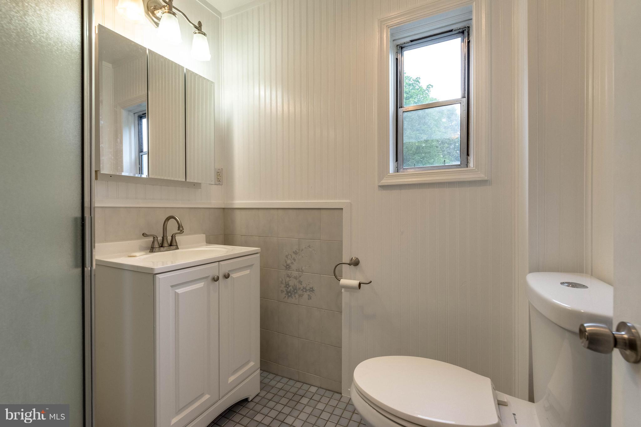 LANDSDOWNE - Residential