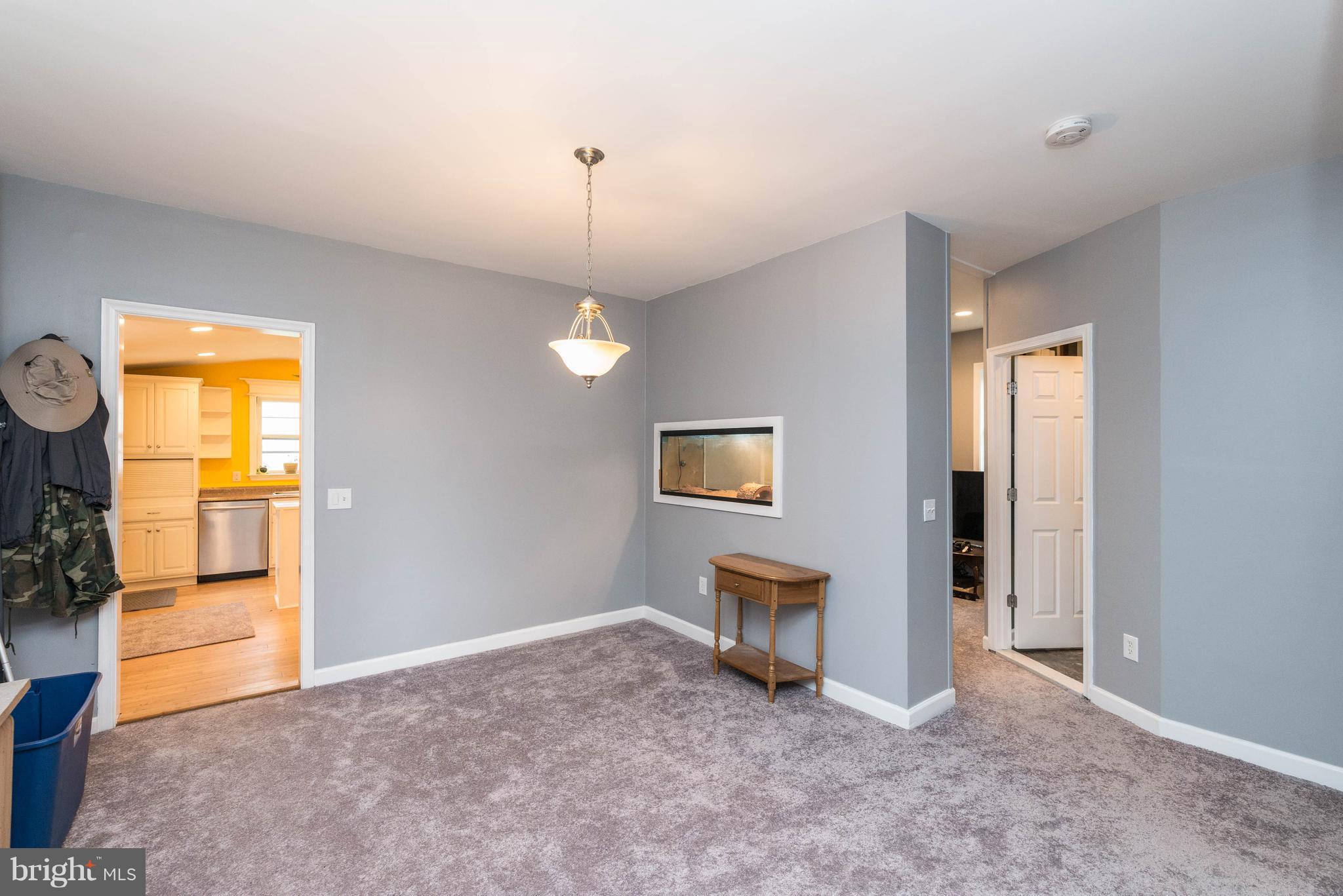 LANDSDOWNE - Residential