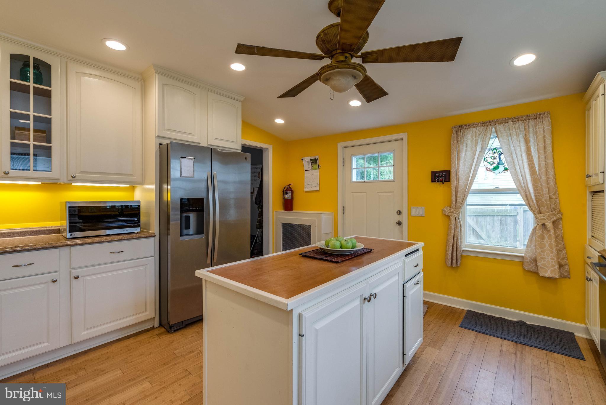 LANDSDOWNE - Residential