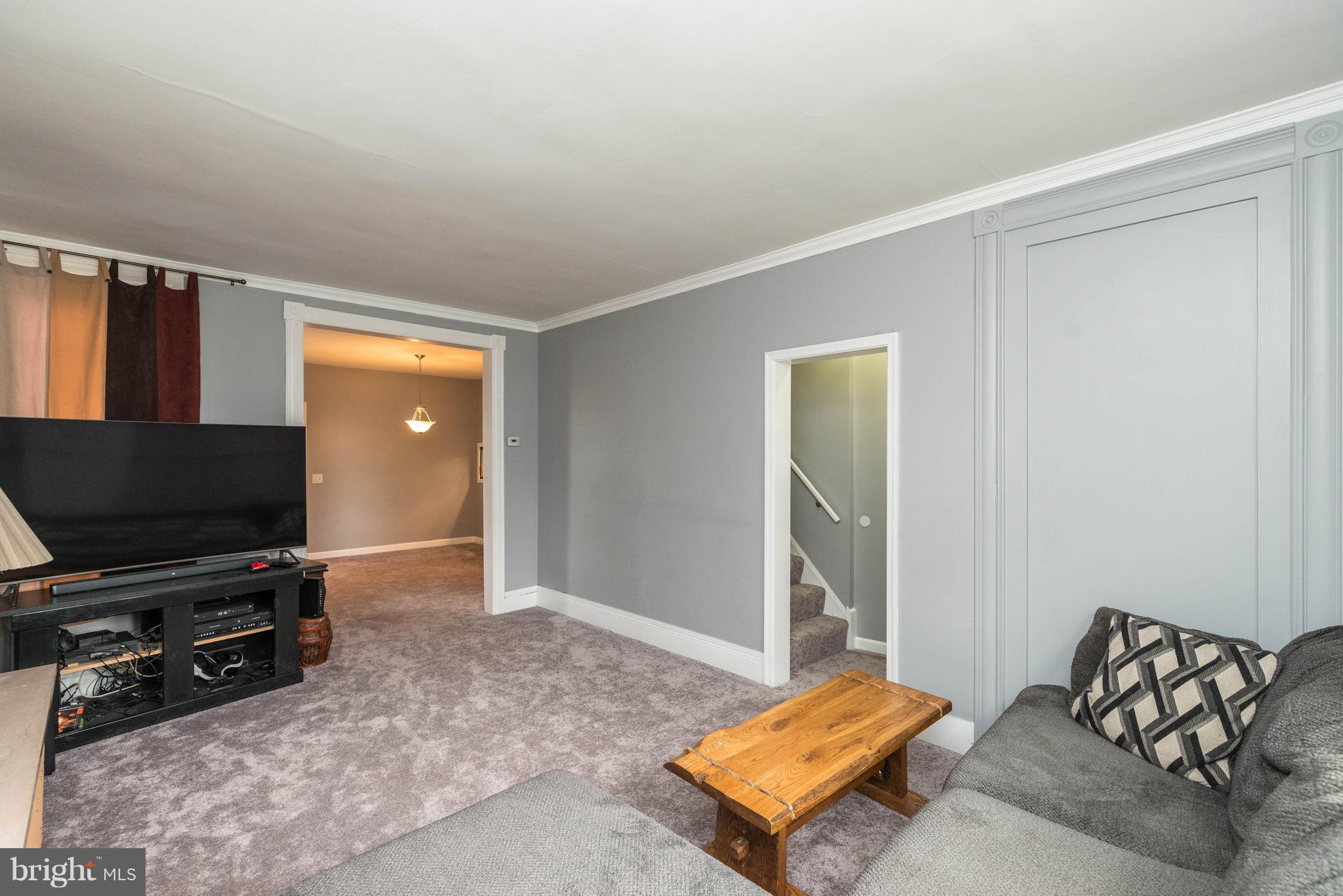 LANDSDOWNE - Residential