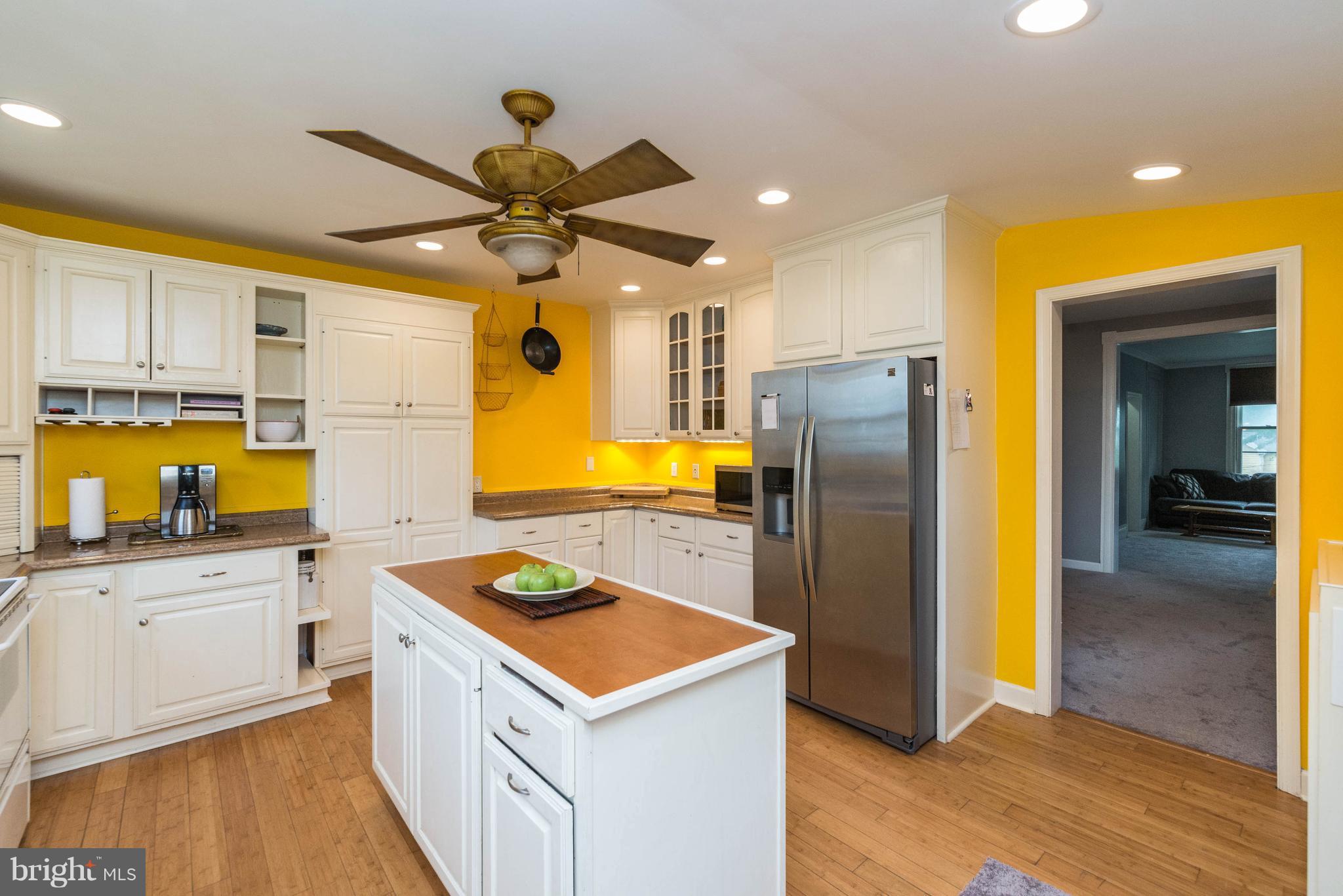 LANDSDOWNE - Residential