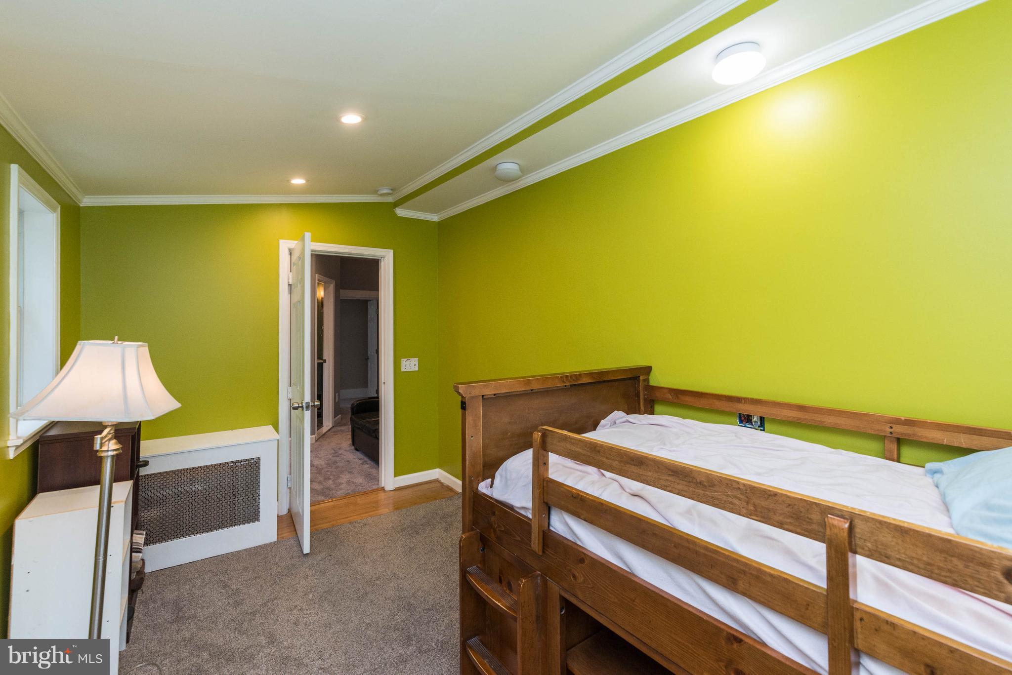 LANDSDOWNE - Residential