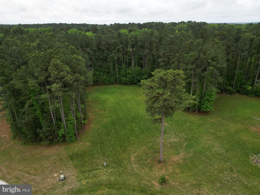 Lot #7 in Sunset Cove offers 1.98 +/- acres in a peaceful waterfront community on the Choptank River. The lot is build-ready and includes a private boat slip.