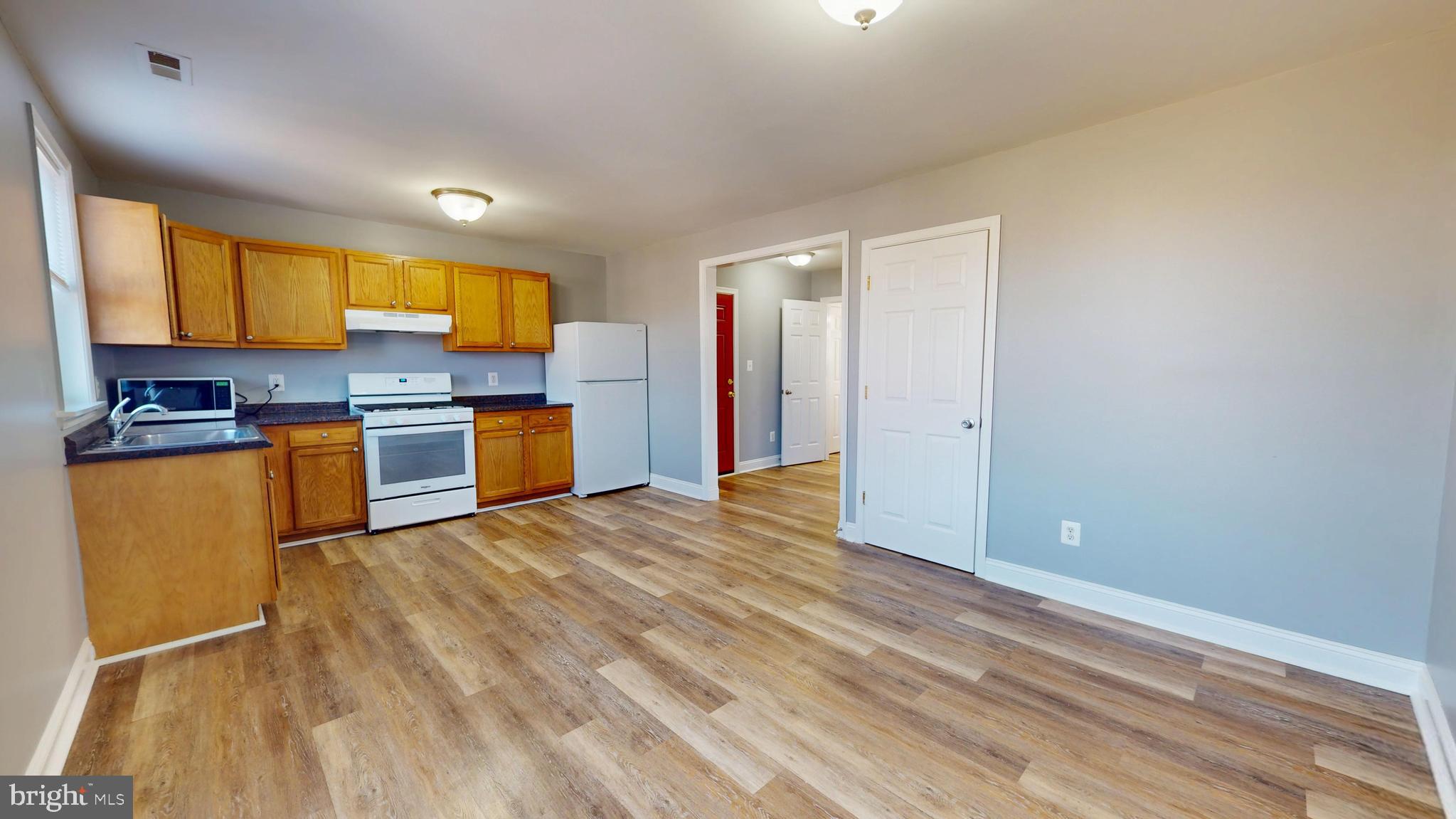 BELAIR-EDISON - Residential Lease