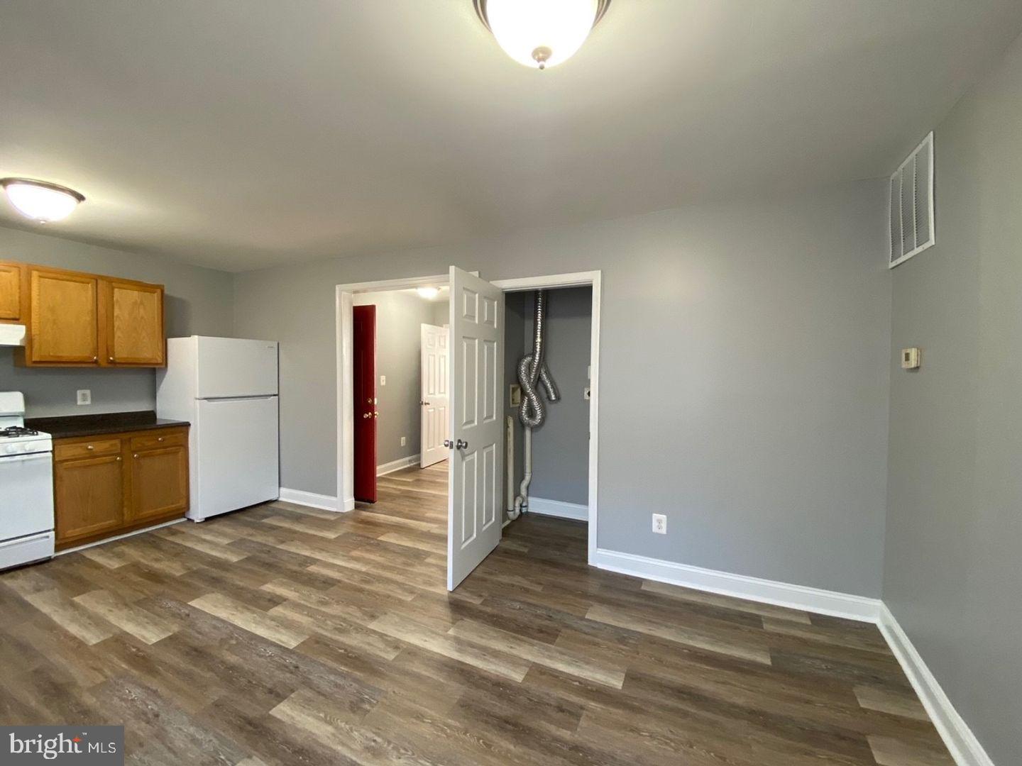 BELAIR-EDISON - Residential Lease