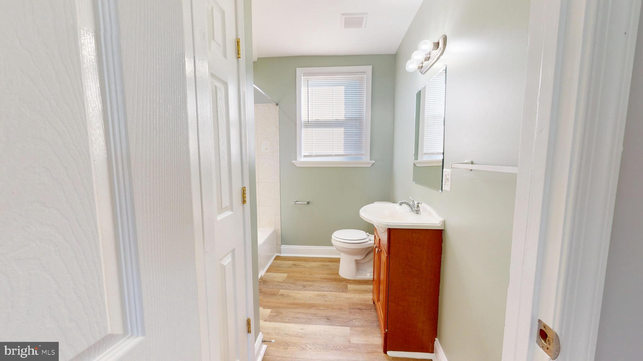 BELAIR-EDISON - Residential Lease