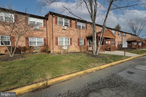 Condo For Sale - 1011 Garnet Dr<br/> Burlington, NJ 08016