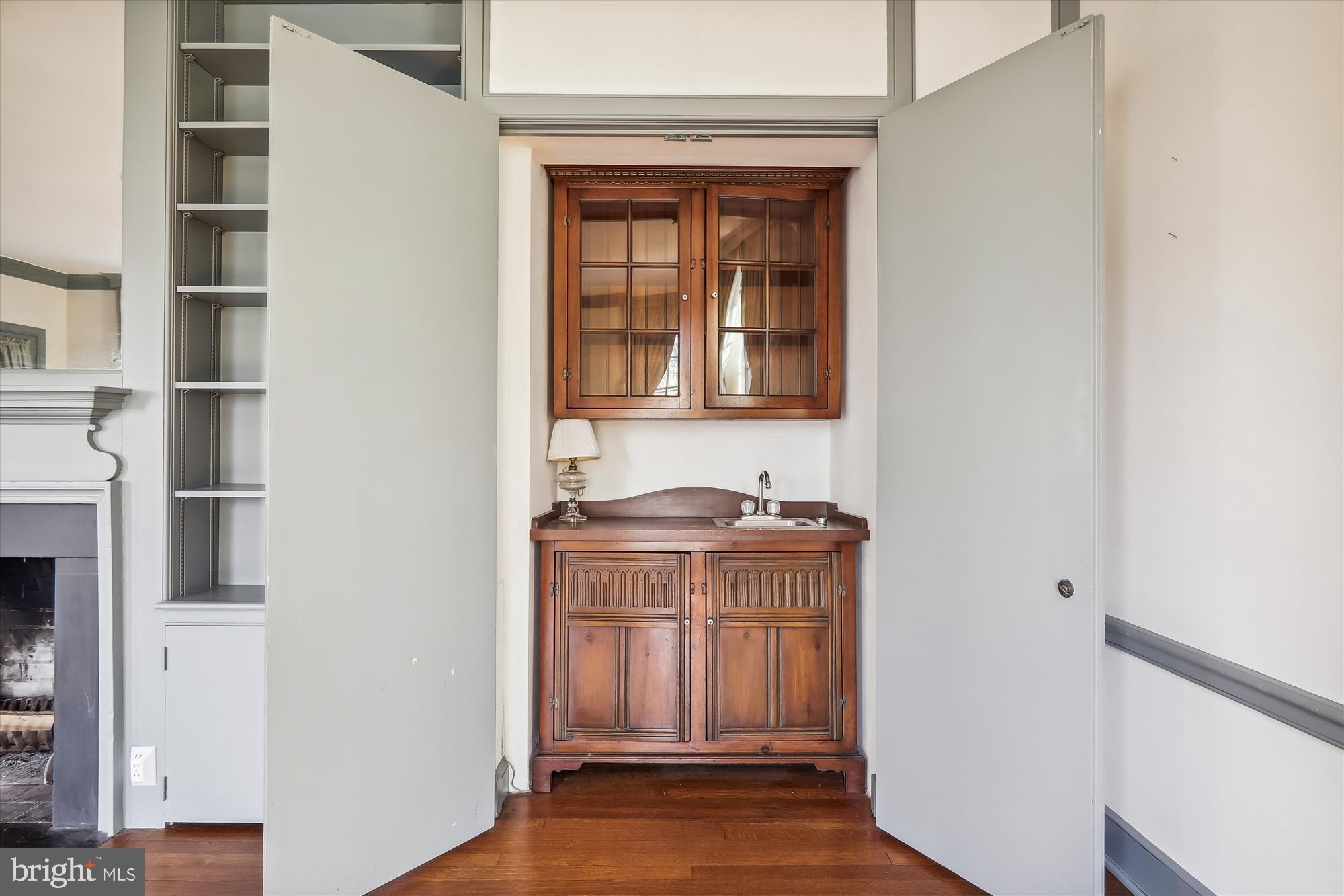 MANOR PARK - Residential