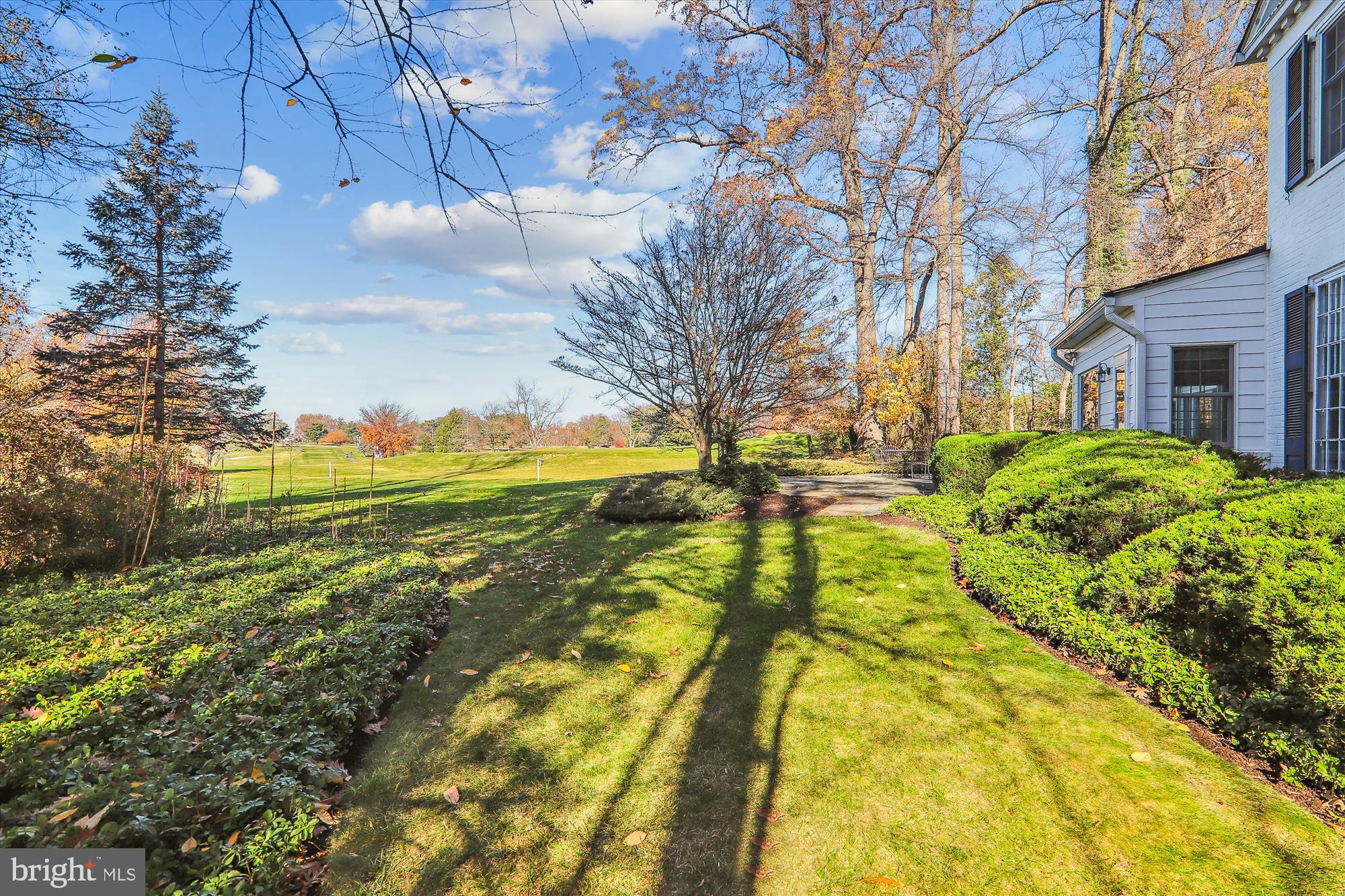 MANOR PARK - Residential