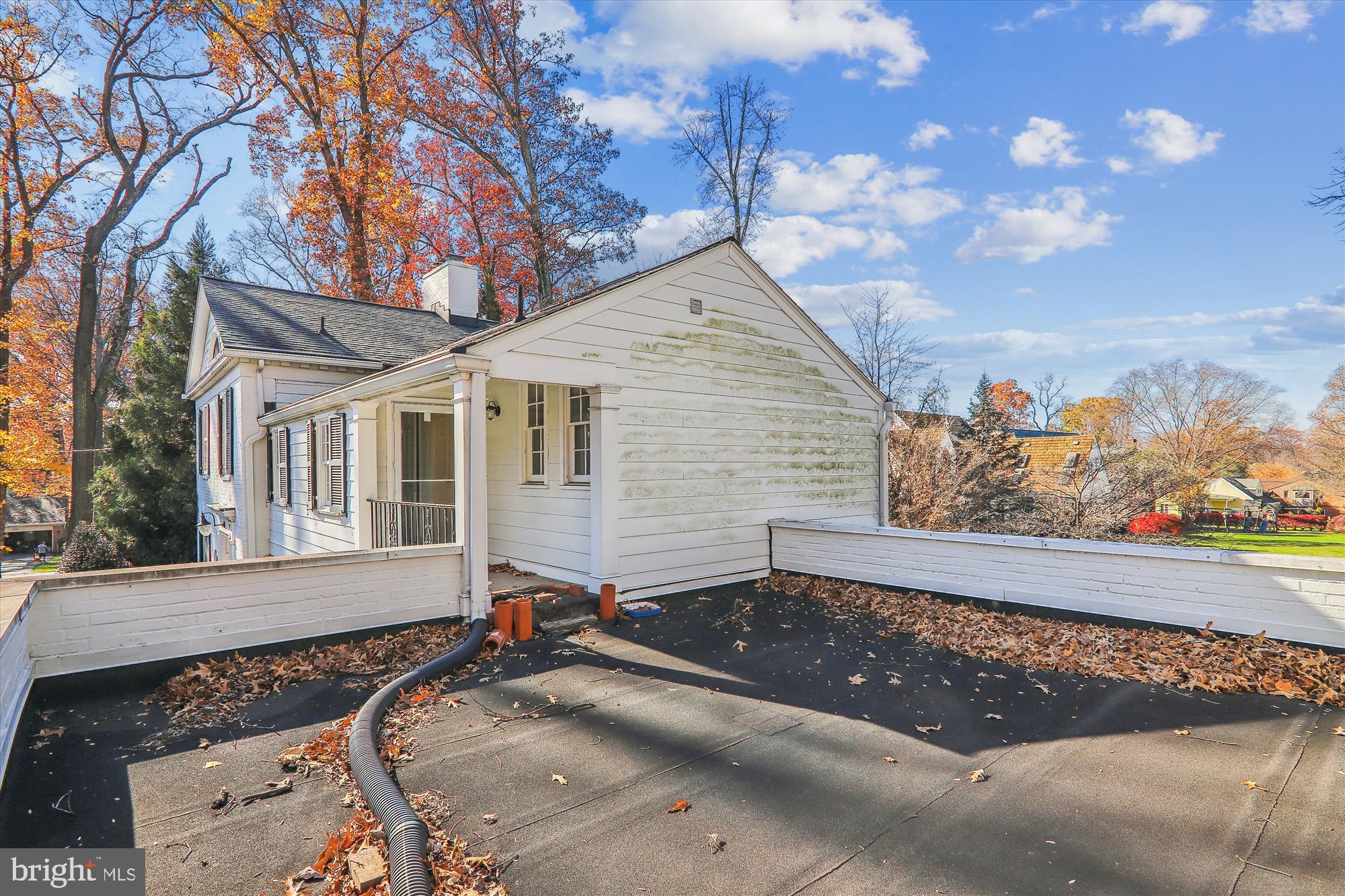 MANOR PARK - Residential