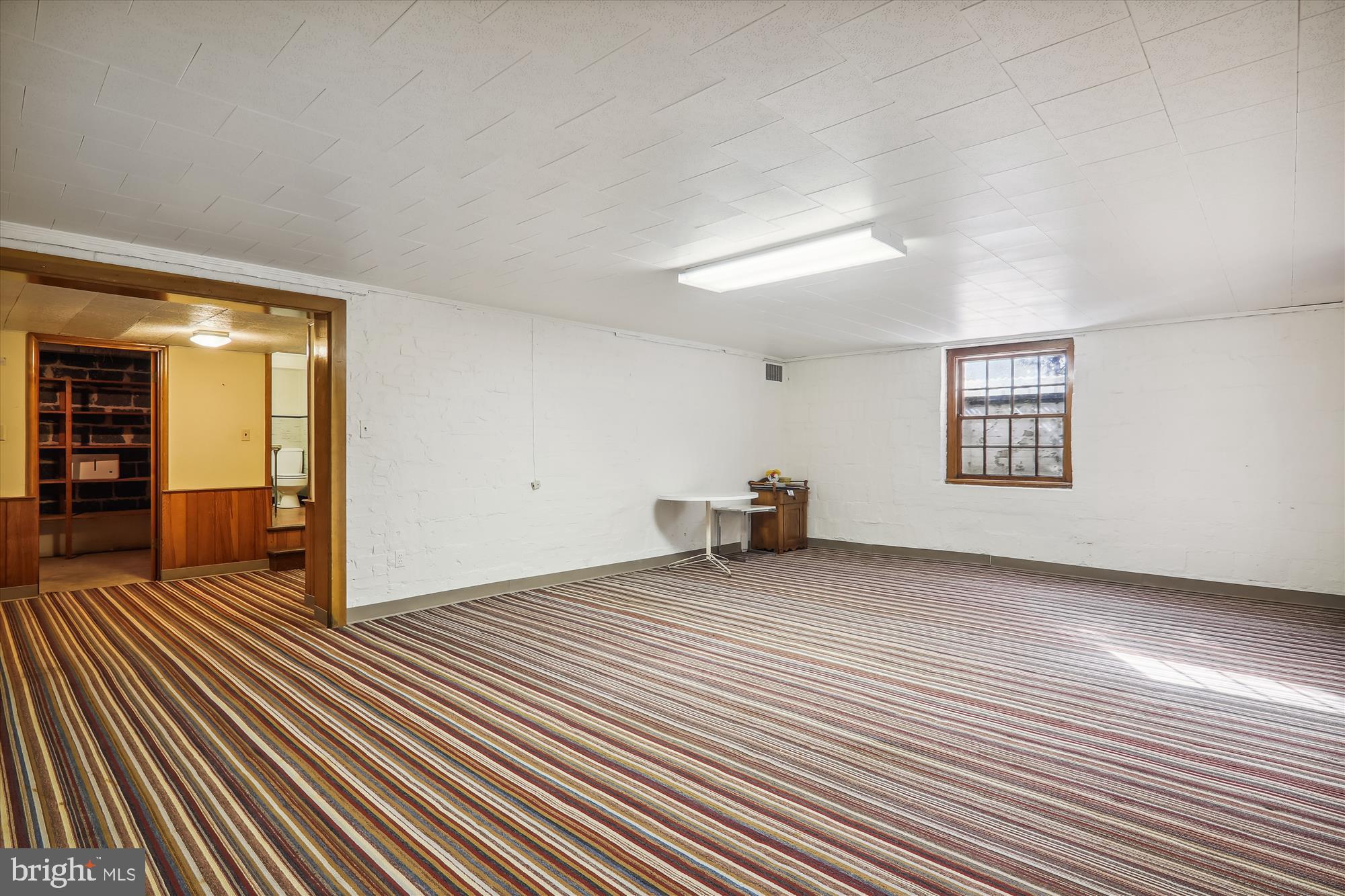 MANOR PARK - Residential