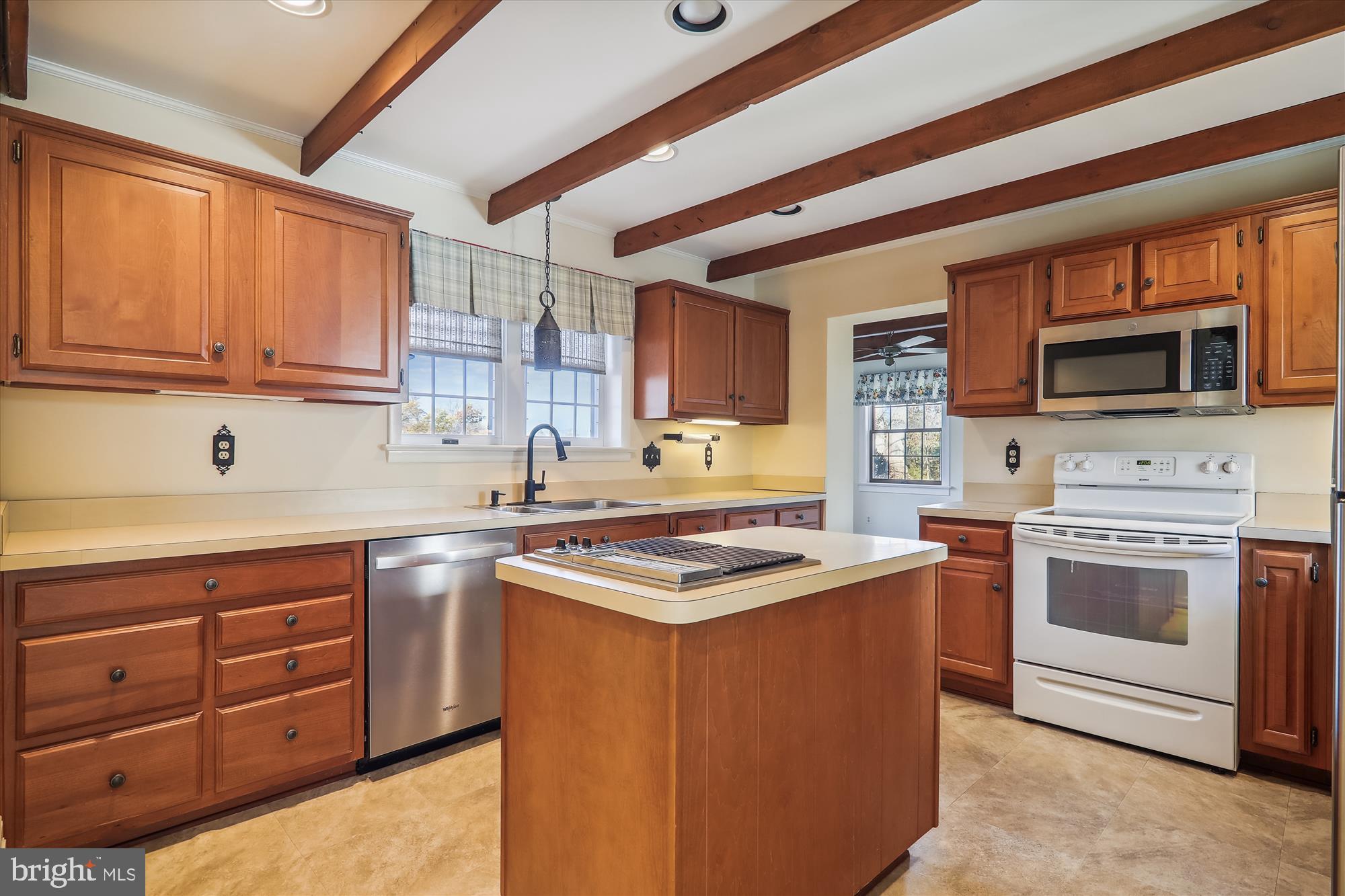 MANOR PARK - Residential