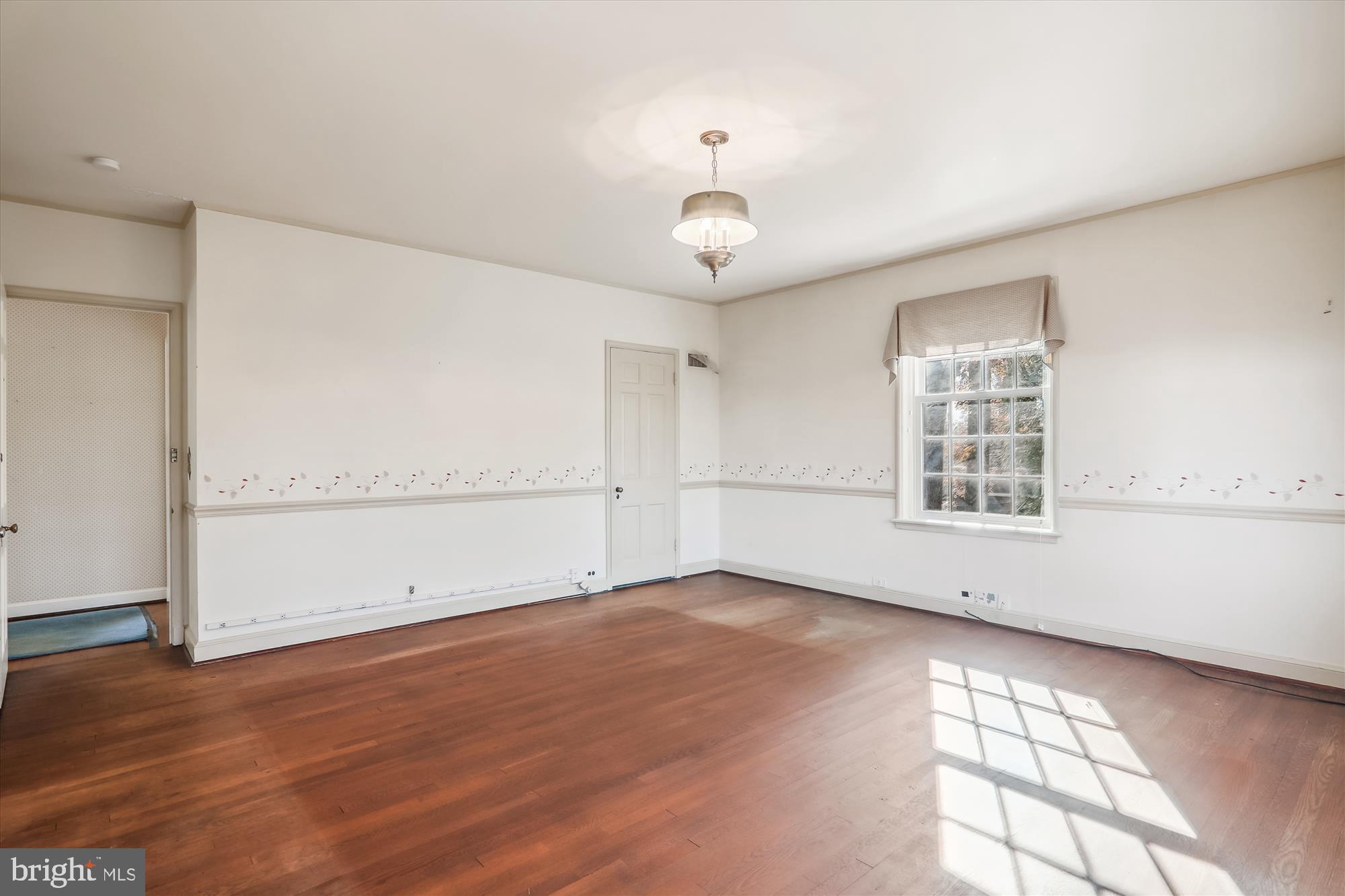 MANOR PARK - Residential