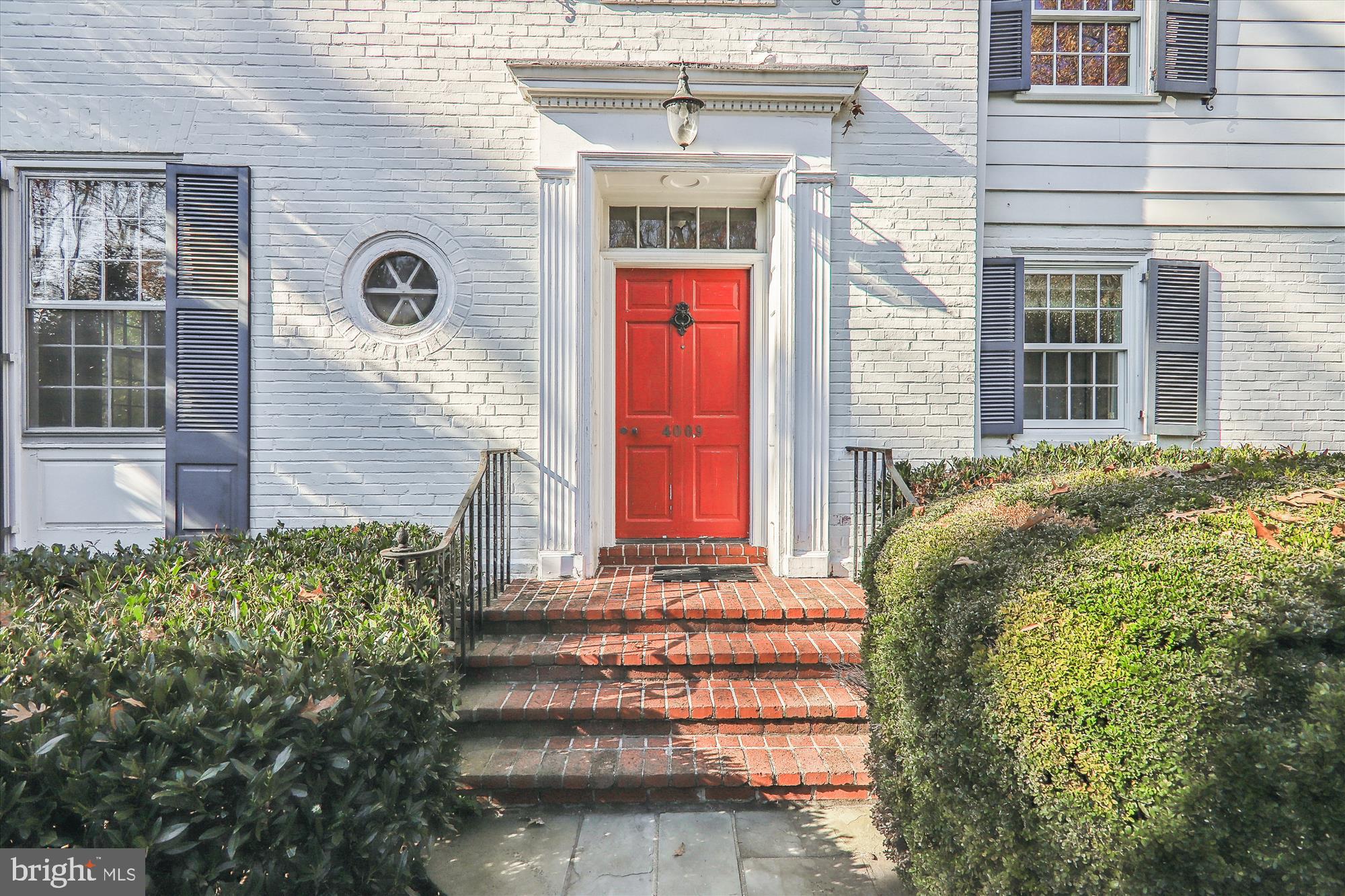 MANOR PARK - Residential