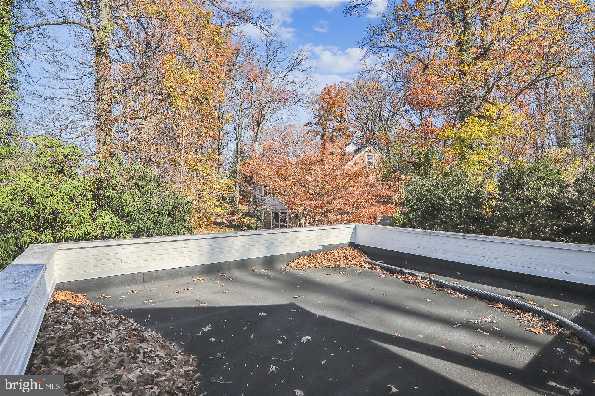 MANOR PARK - Residential