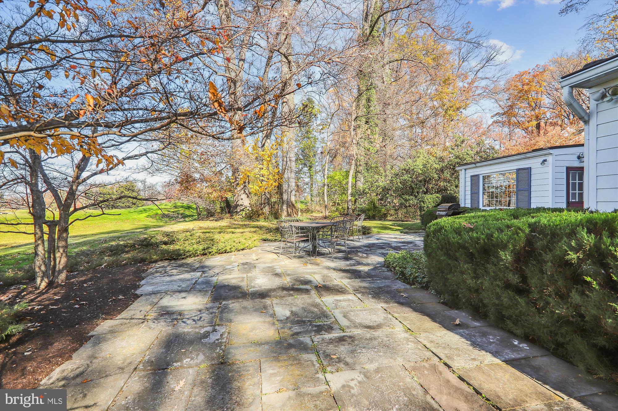 MANOR PARK - Residential